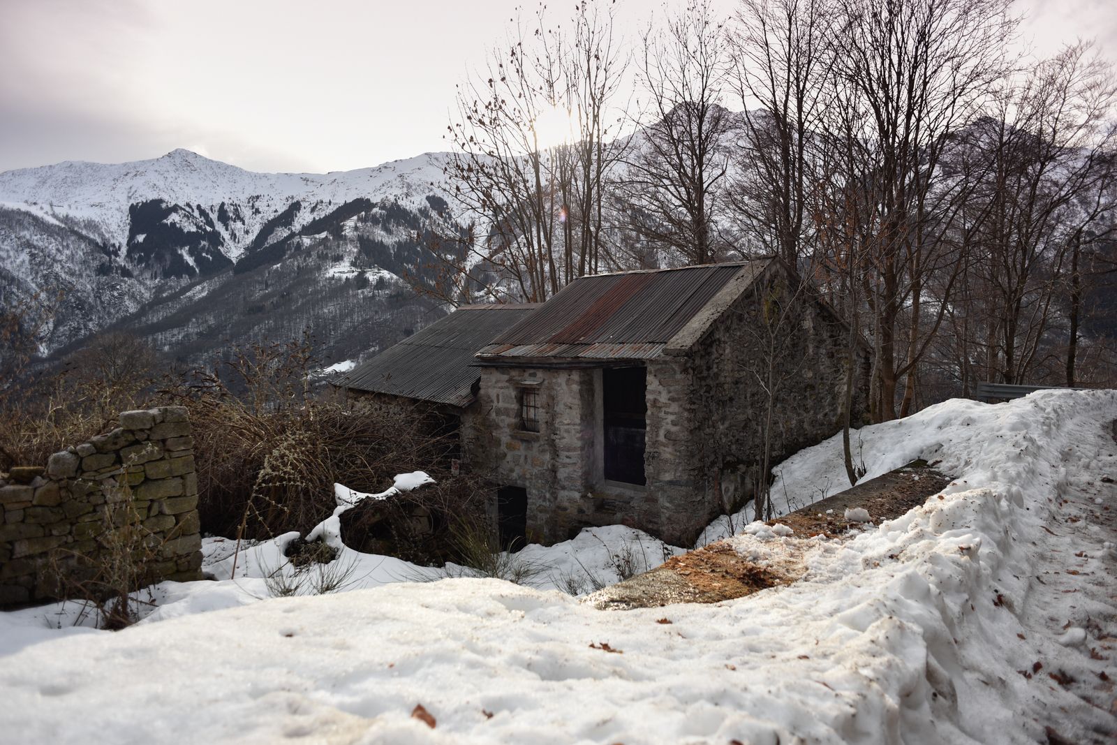 © Michele Rubino - Image from the Case di Pietra photography project