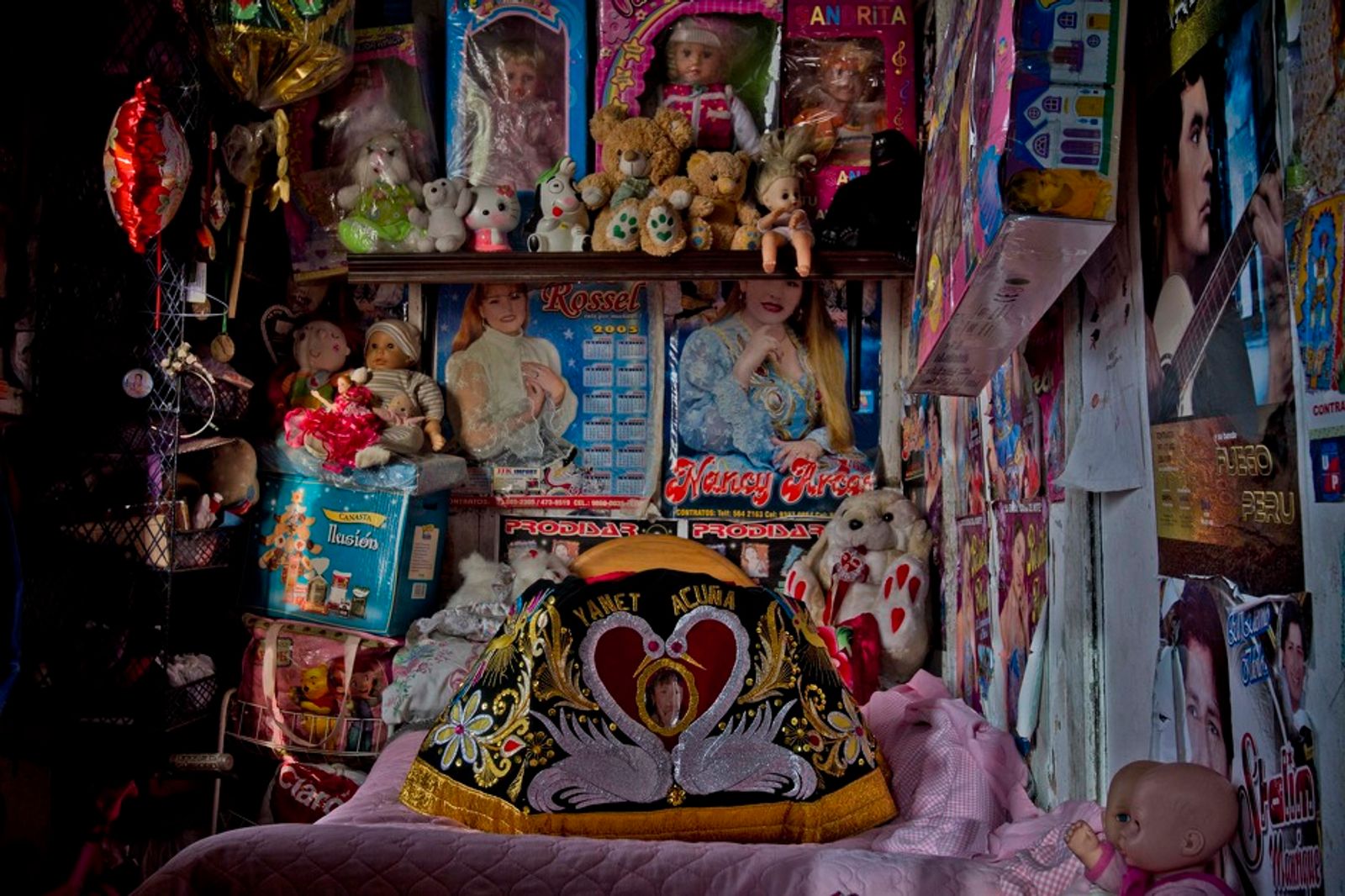 © Max Cabello Orcasitas - Image from the Happy Days in the new quarters of the periphery of Lima photography project