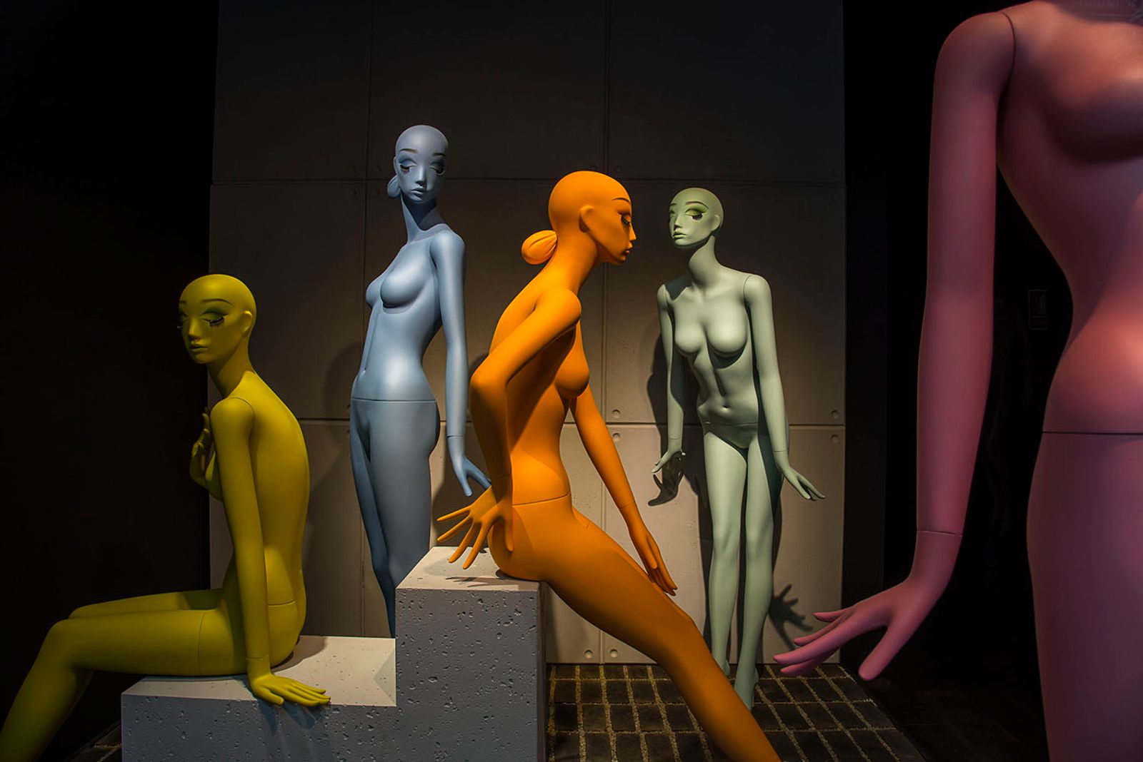 © Steven Edson - Female mannequins, Barcelona, Spain