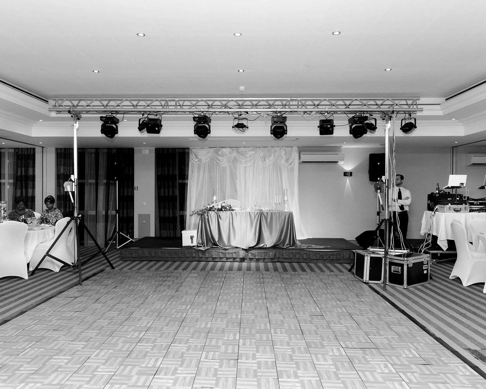 © Rebecca  Fertinel - Is it the beginning, or is the end?