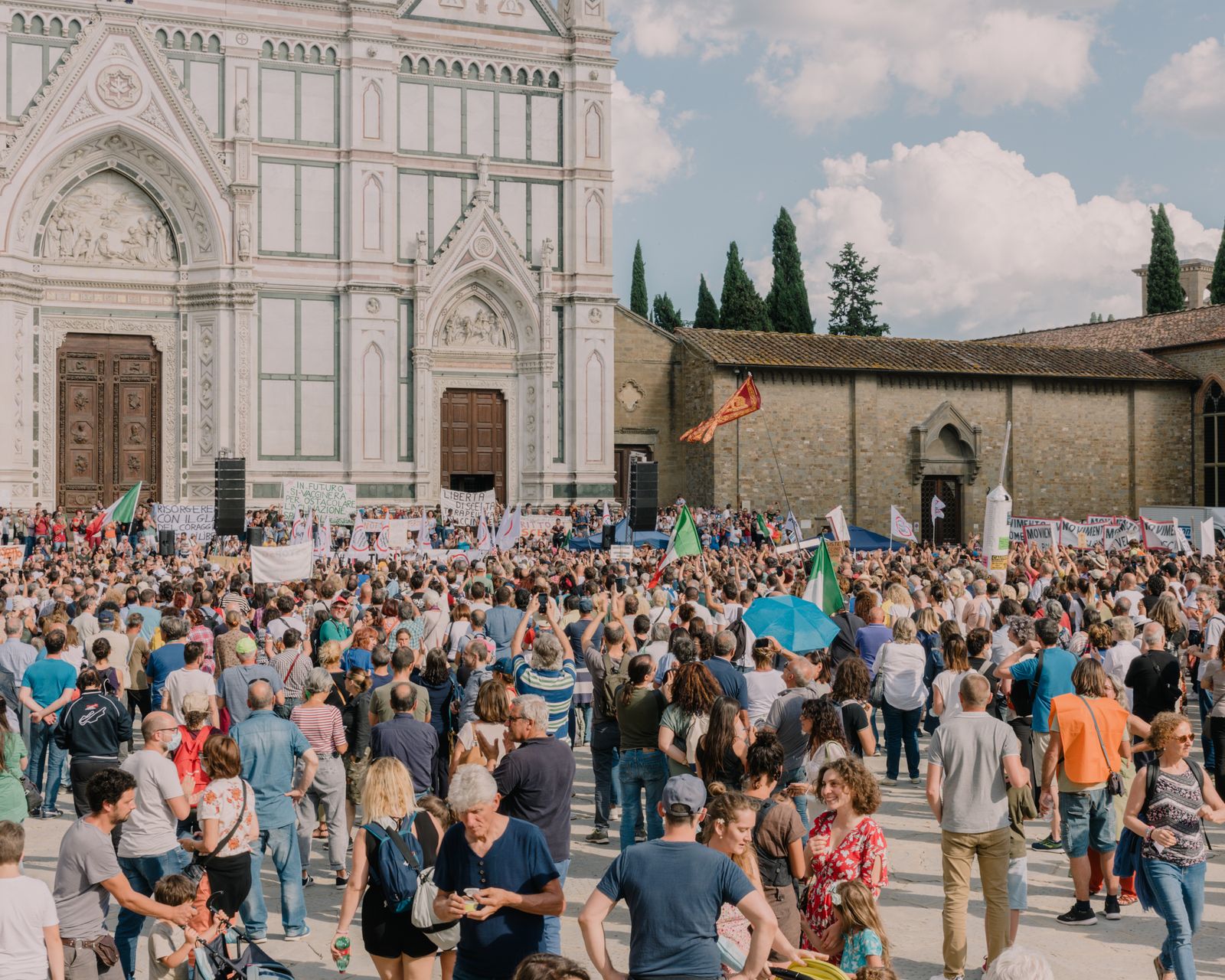 © Francesco Andreoli - Image from the (UN)VAXXED: a photographic survey photography project