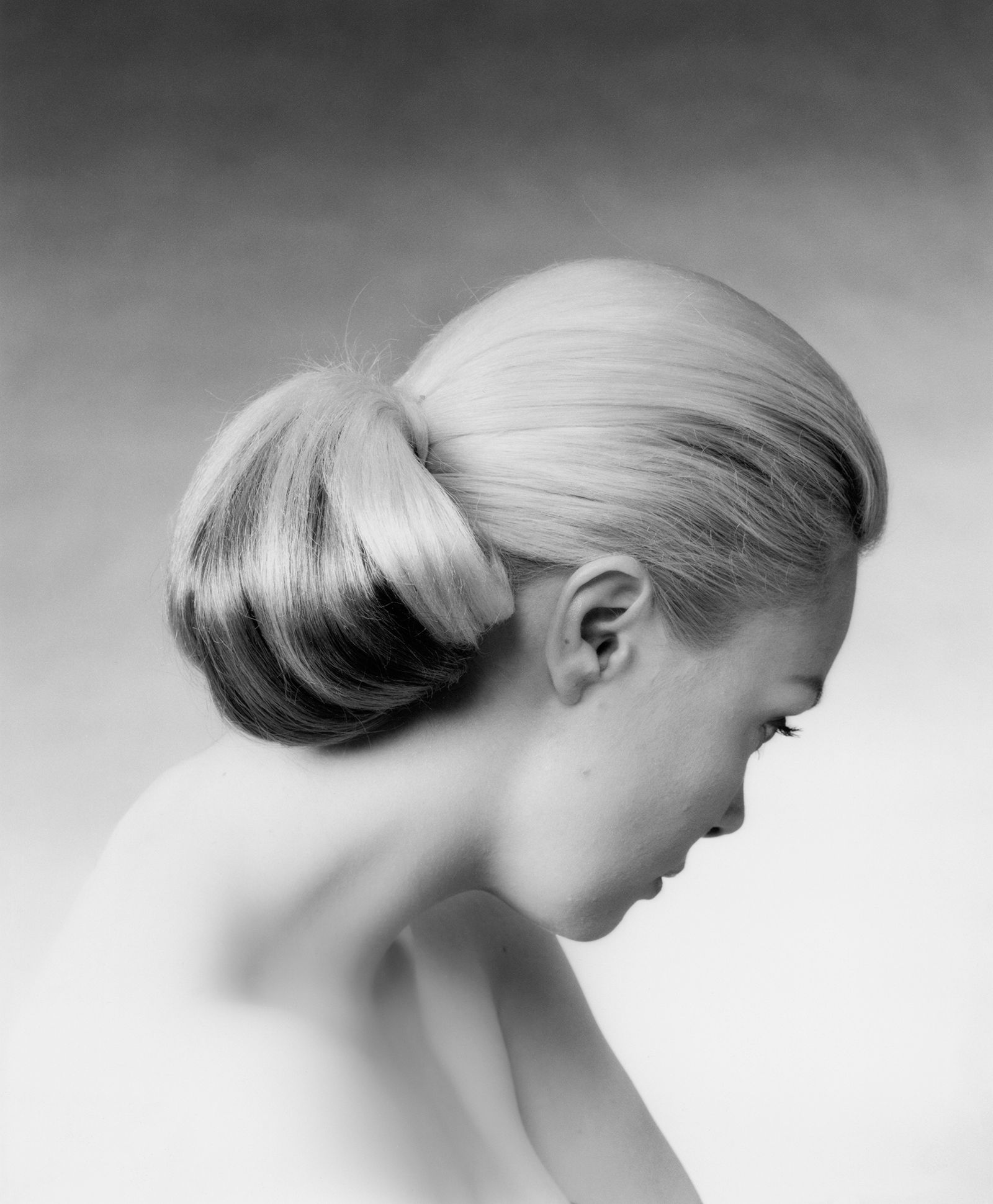 © Edition Patrick Frey - Image from the Fünf Finger Föhn Frisur by Gaechter+Clahsen photography project