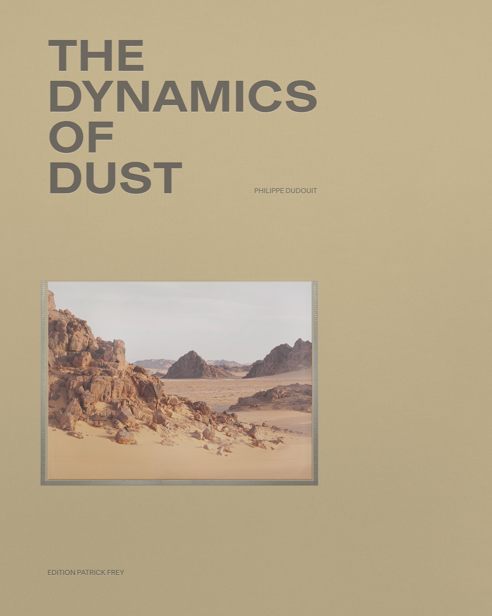 © Edition Patrick Frey - Image from the The Dynamics Of Dust by Philippe Dudouit photography project