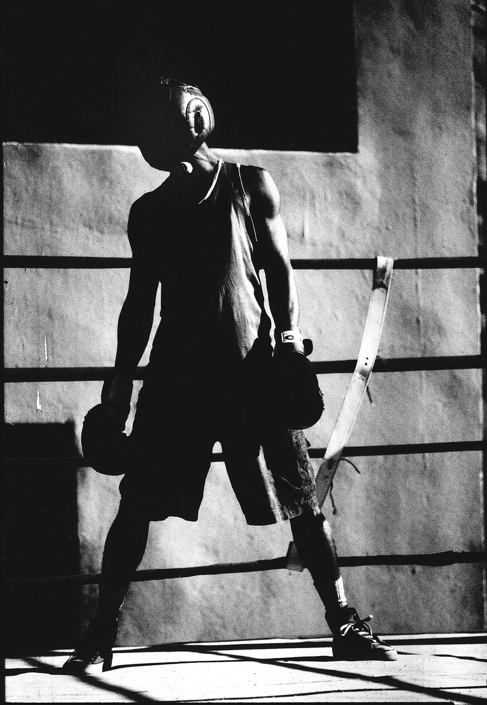 © John Perivolaris - Boxer, Havana, 2001.