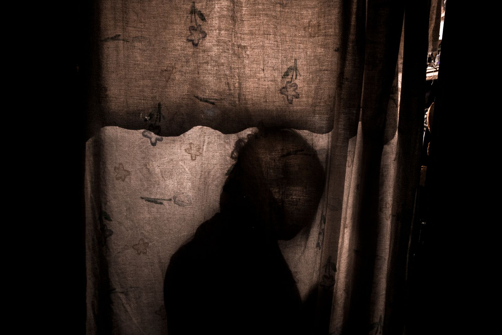 © Yael Martínez - Image from the La casa que sangra II Broken Roots. photography project
