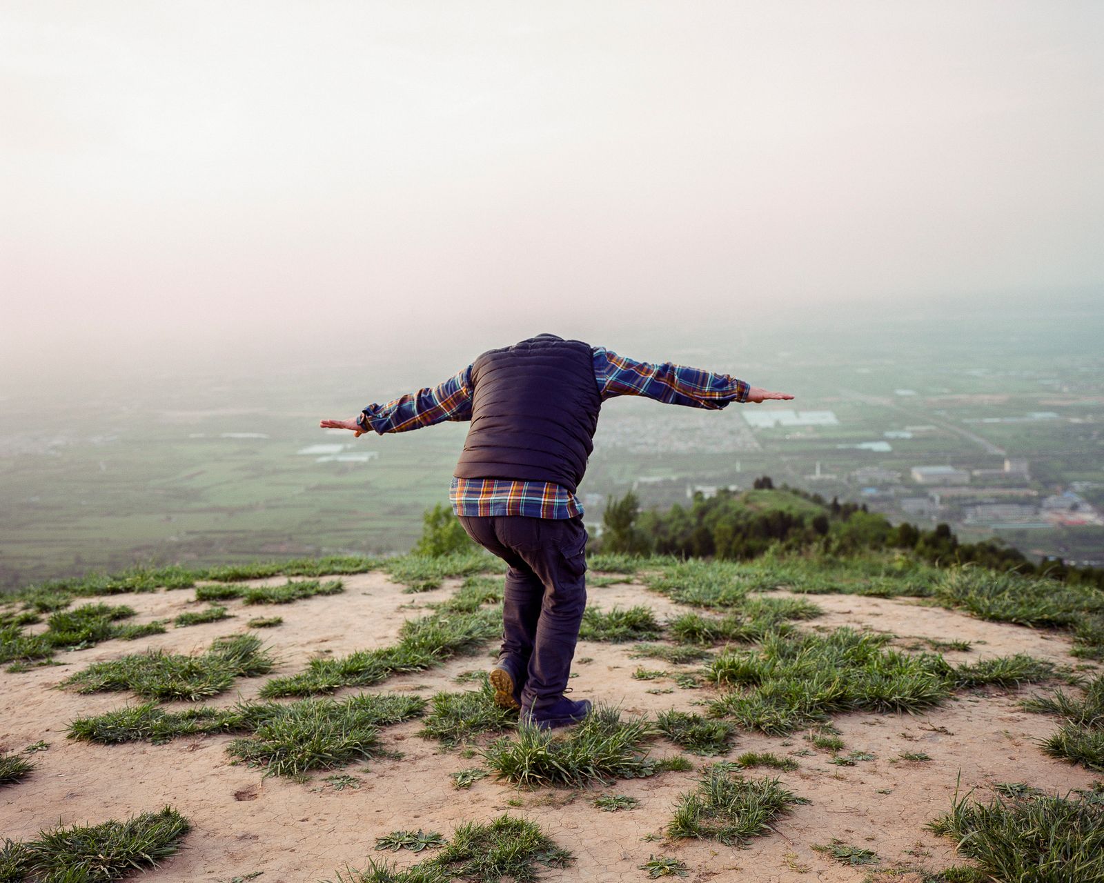 © Pan Wang - he "Chang'an" haze seen from the direction of Zhongnan Mountain