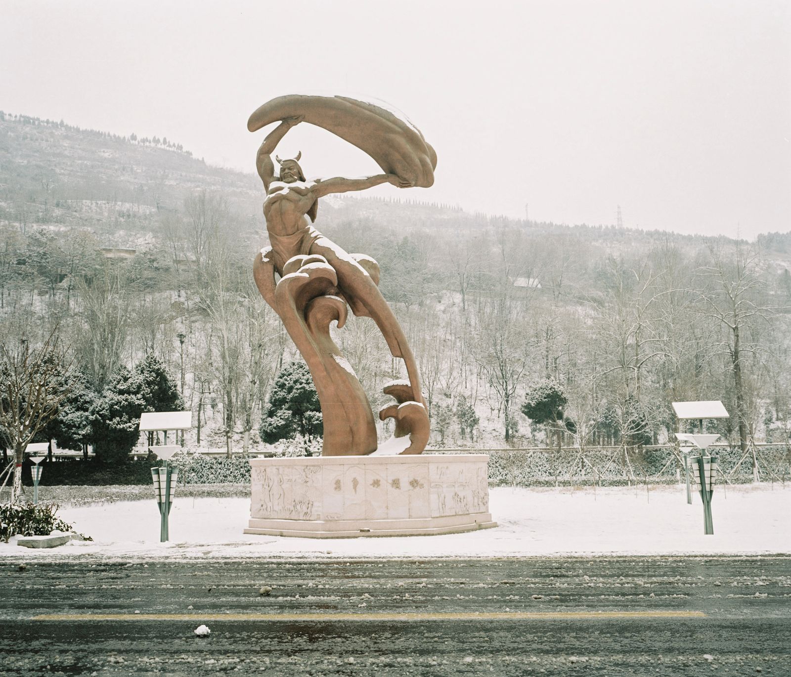 © Pan Wang - Image from the The Wei River is vast photography project