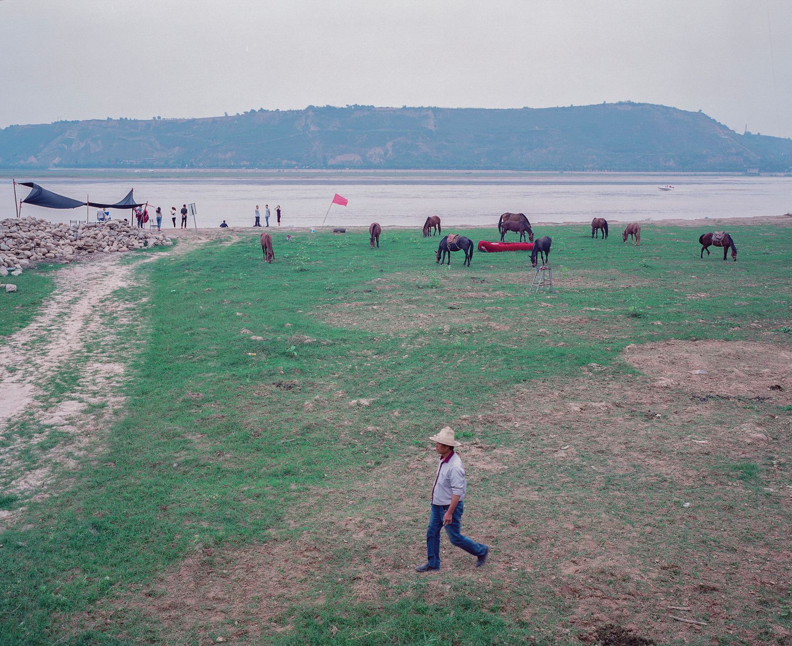 © Pan Wang - Image from the The Wei River is vast photography project