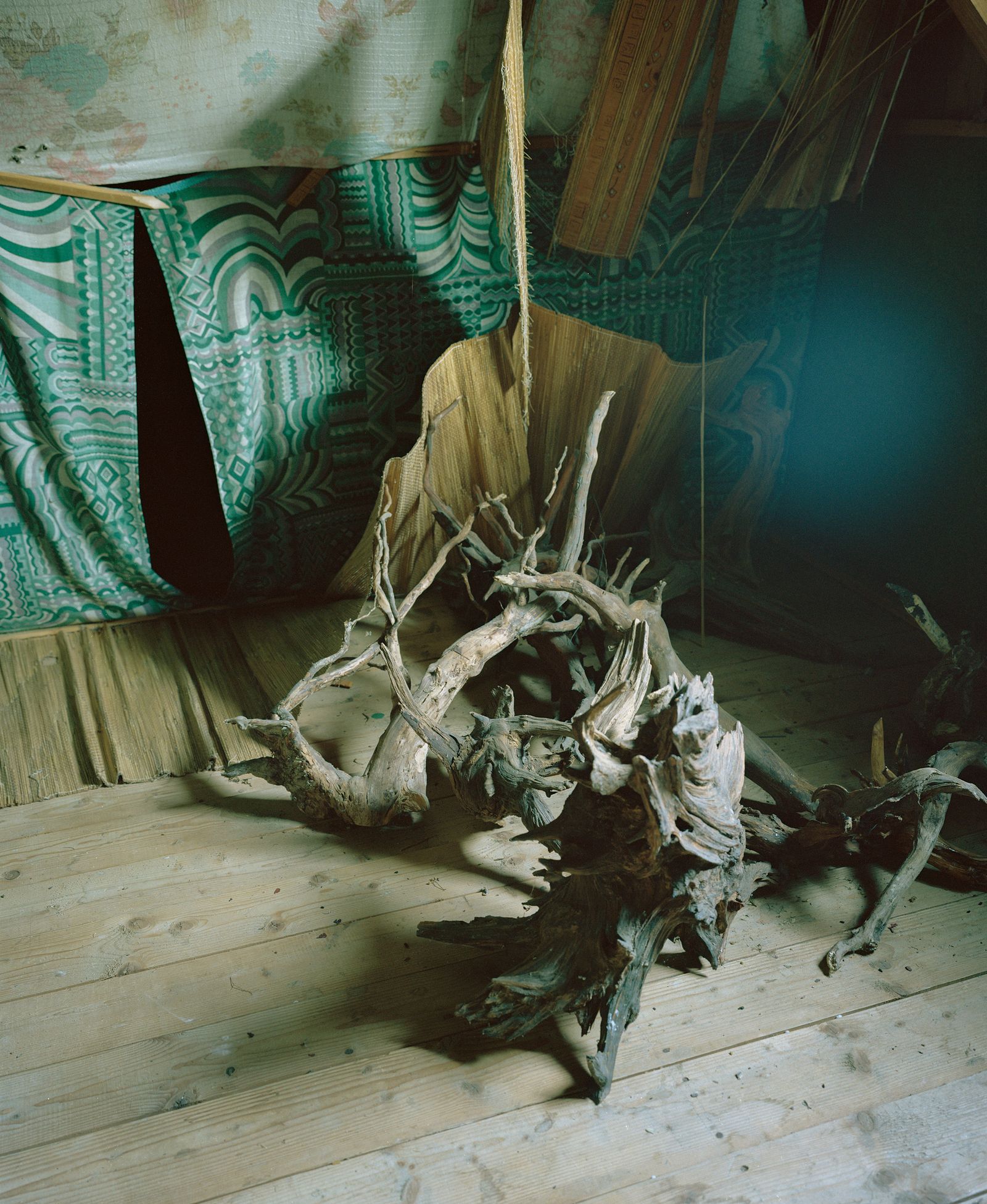 © Tomasz Kawecki - dragon root / / House in Witowice Dolne is a veritable storehouse of grandma's artefacts.