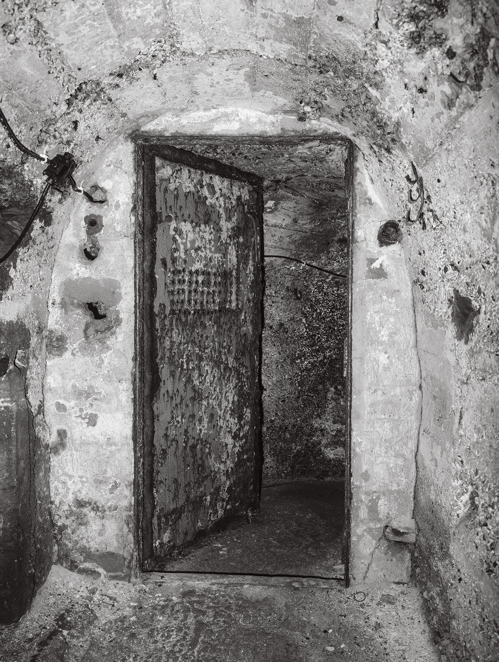 © Tomasz Kawecki - Image from the In Praise of Shadow photography project