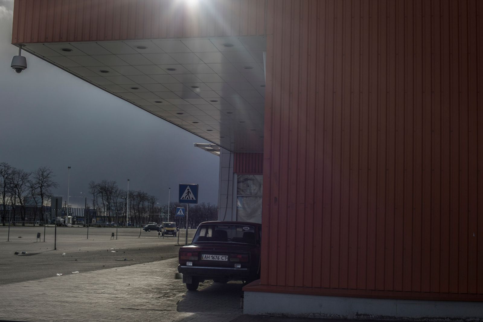 © Marek M. Berezowski - Image from the Donbass. Aftermath. photography project