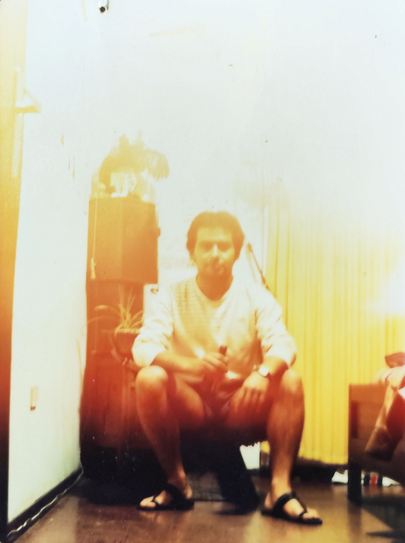 © Fernanda Soto Mastrantonio - Image from the Things will have to get better photography project