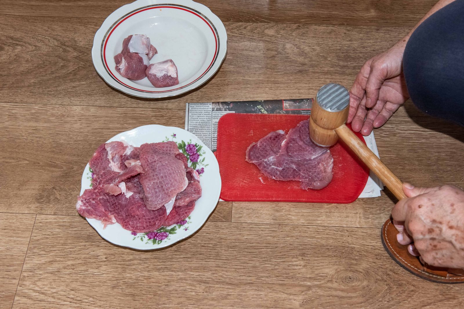 © Zula Rabikowska - Kotlet Schabowy (Breaded Pork Cutlet) hammered on the floor by my grandad's partner.