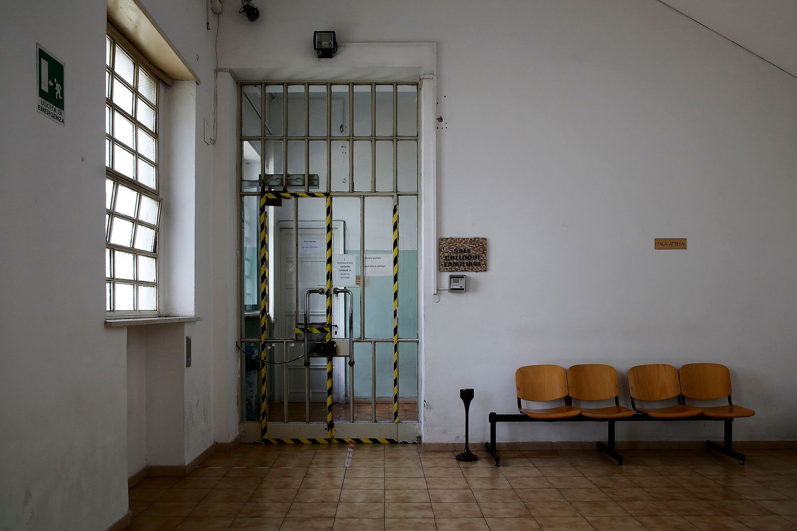 © Francesca Pompei - The entrance of the  visits room  of the women's section of Rome's Rebibbia prison.