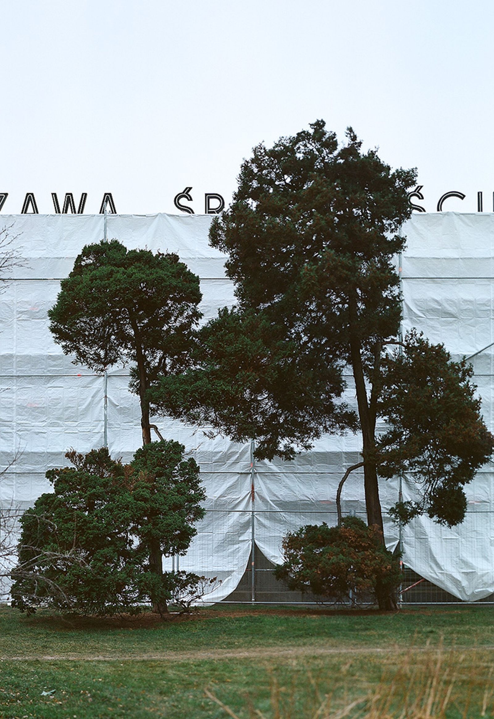 © Jakub Stanek - Image from the THE MAN WITHOUT PAST photography project