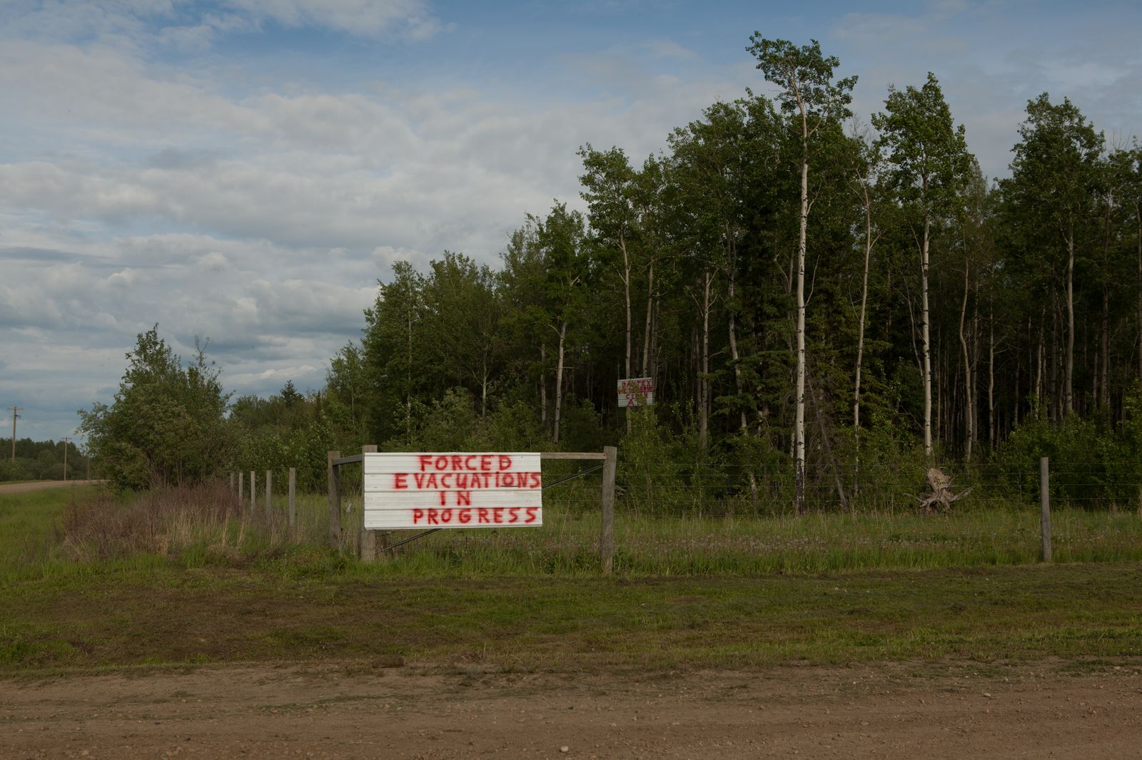 © Alan Gignoux - Image from the OIL SANDS / Tar Sands photography project
