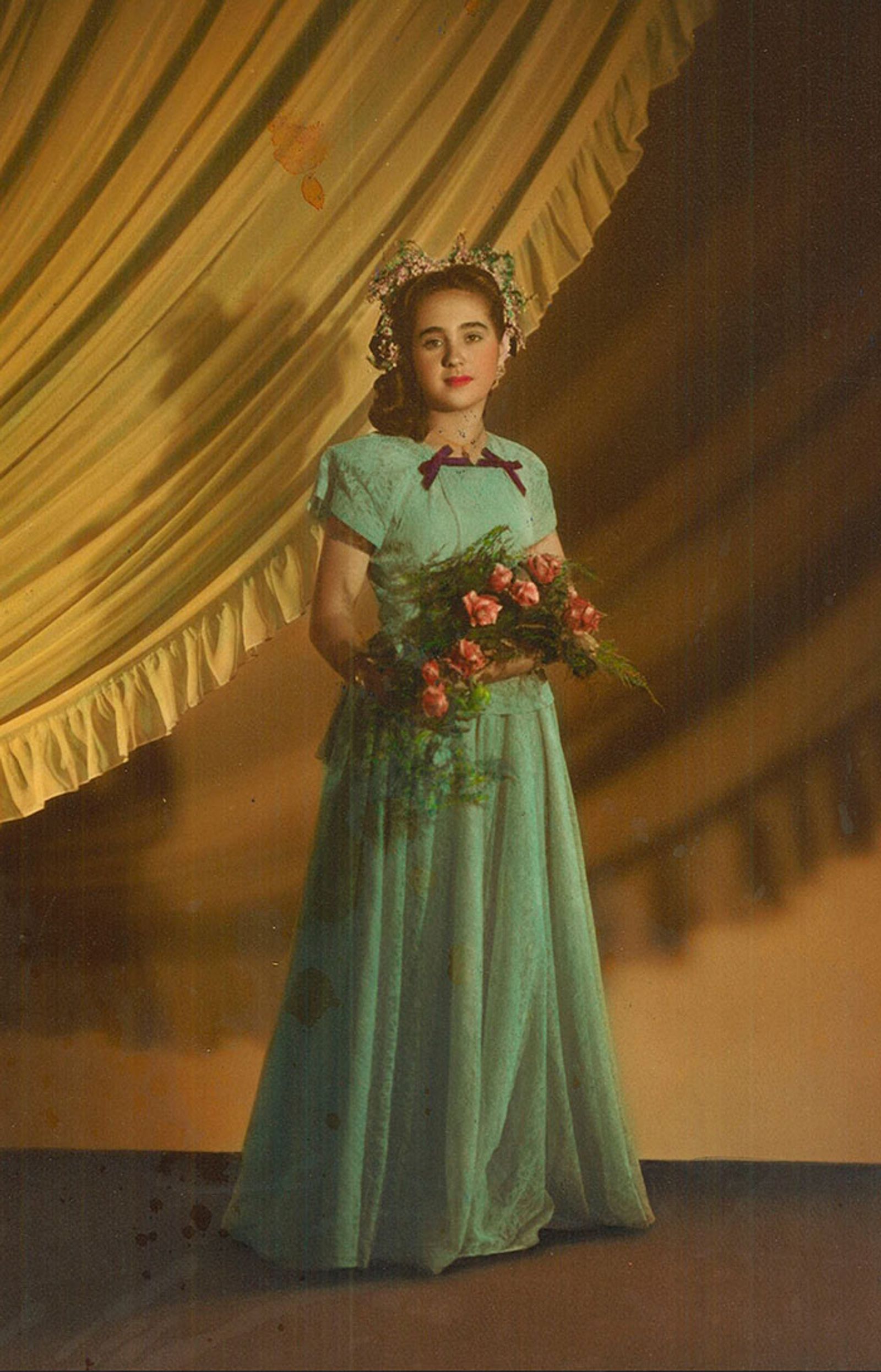 © Eleana Konstantellos André - My grandmother at her "quinceañera".