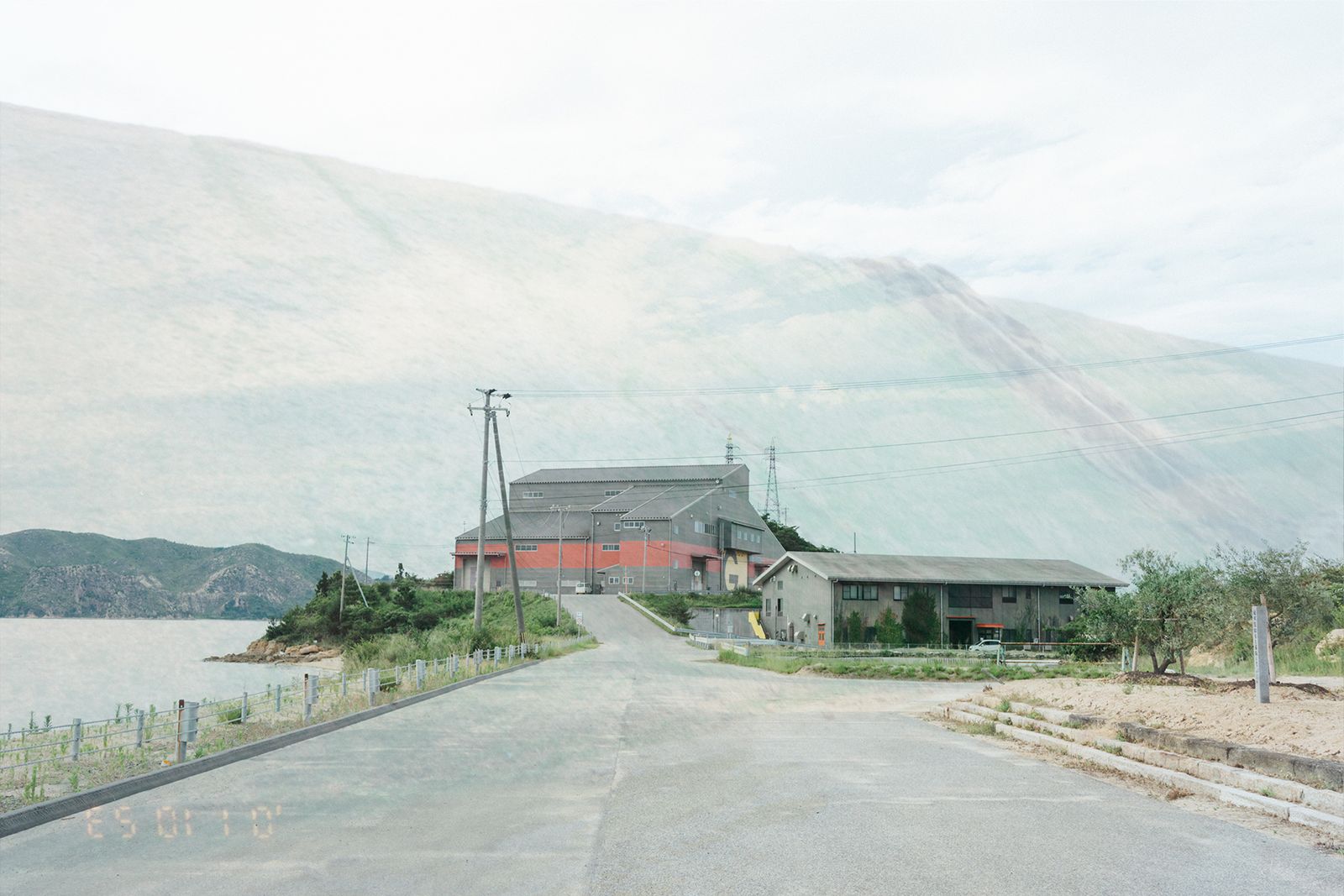 © Maki Hayashida - Image from the Almost Transparent Isalnd photography project