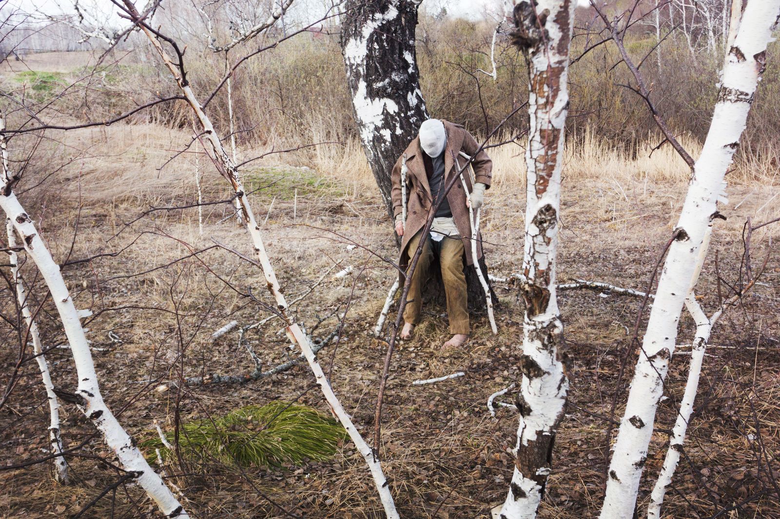 © Yanina Boldyreva - Image from the Birch man photography project