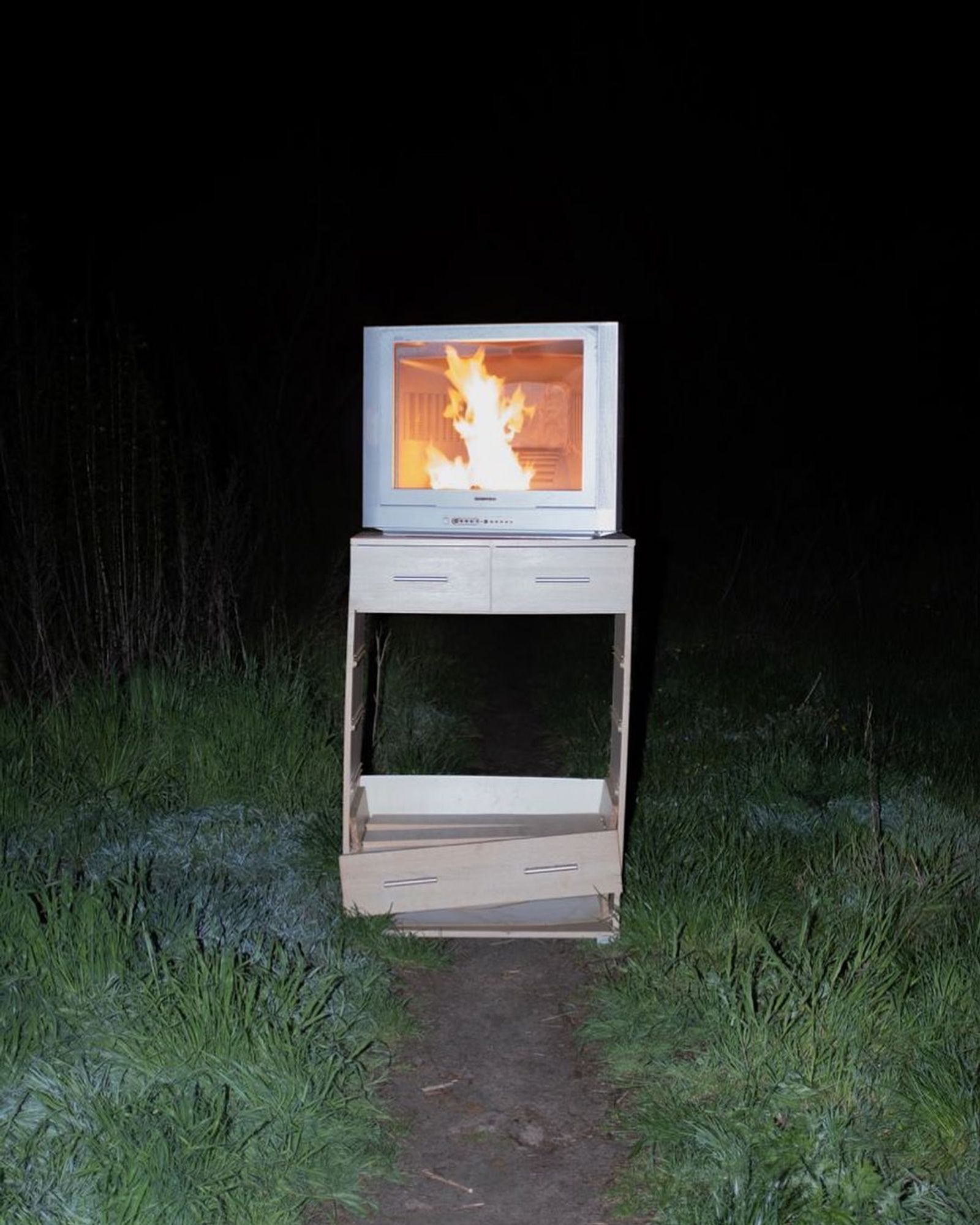 © Sasha Velichko