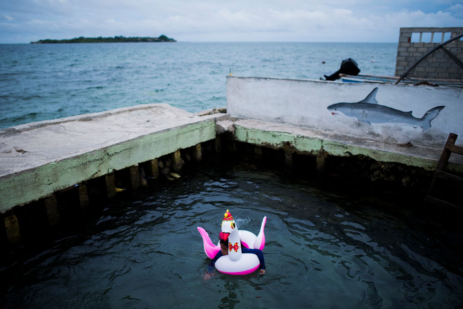 © Charlie Cordero - Image from the The magical realism of Santa Cruz del Islote photography project
