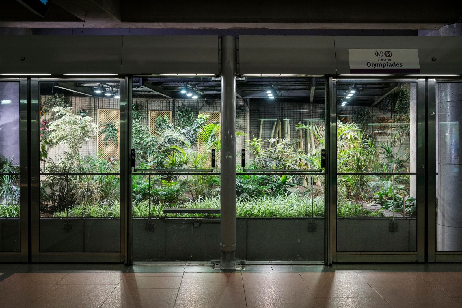 © Chris Lee - Image from the The Nature of Nature photography project