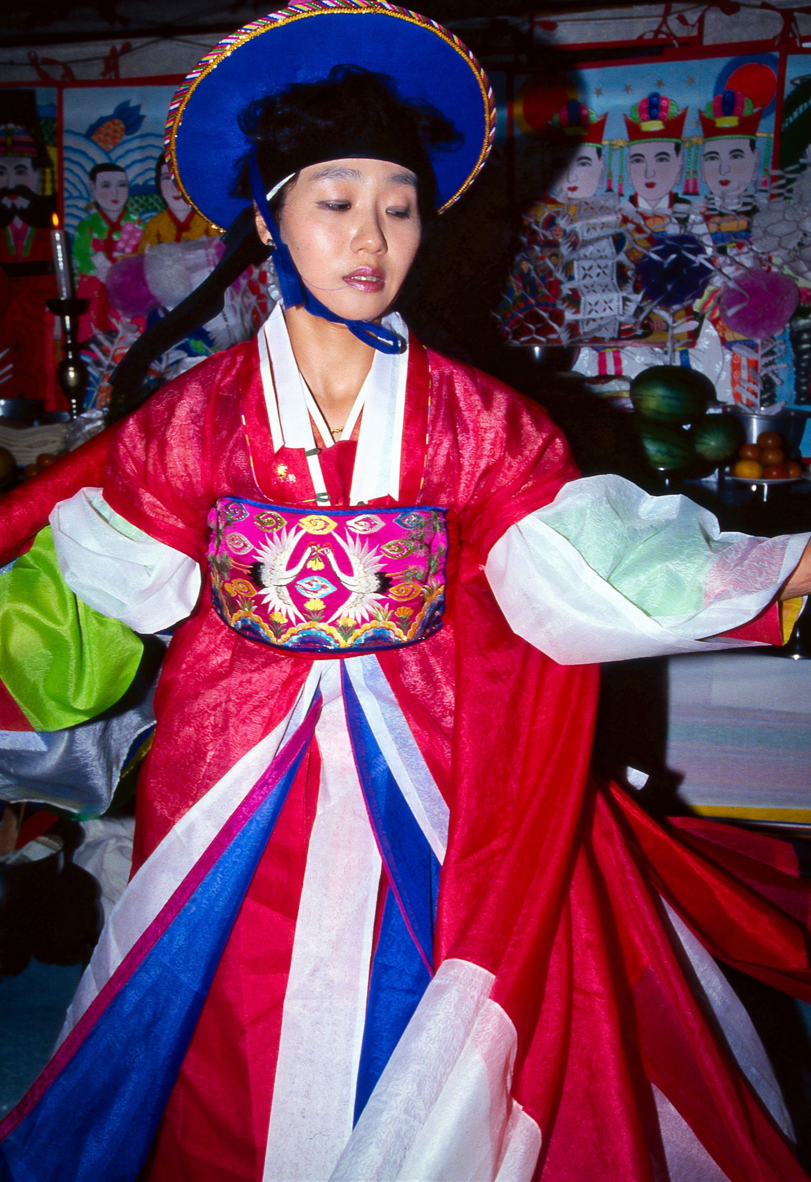 © Hwan Kim - Image from the The origins of human culture - In search of traces of priests and shamans... photography project