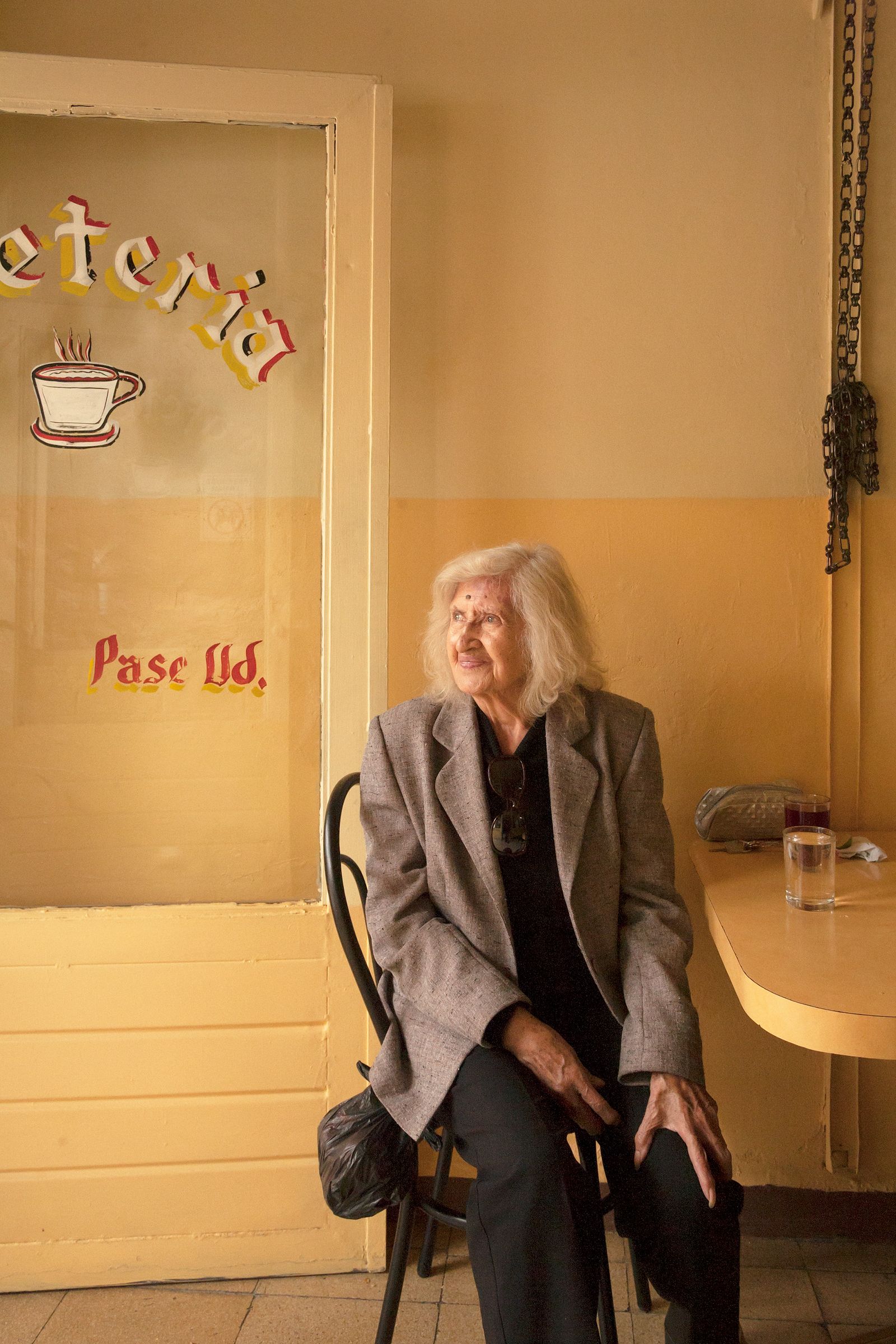 © Melba Arellano - Camelia coffee shop,opened in the 50´s.
