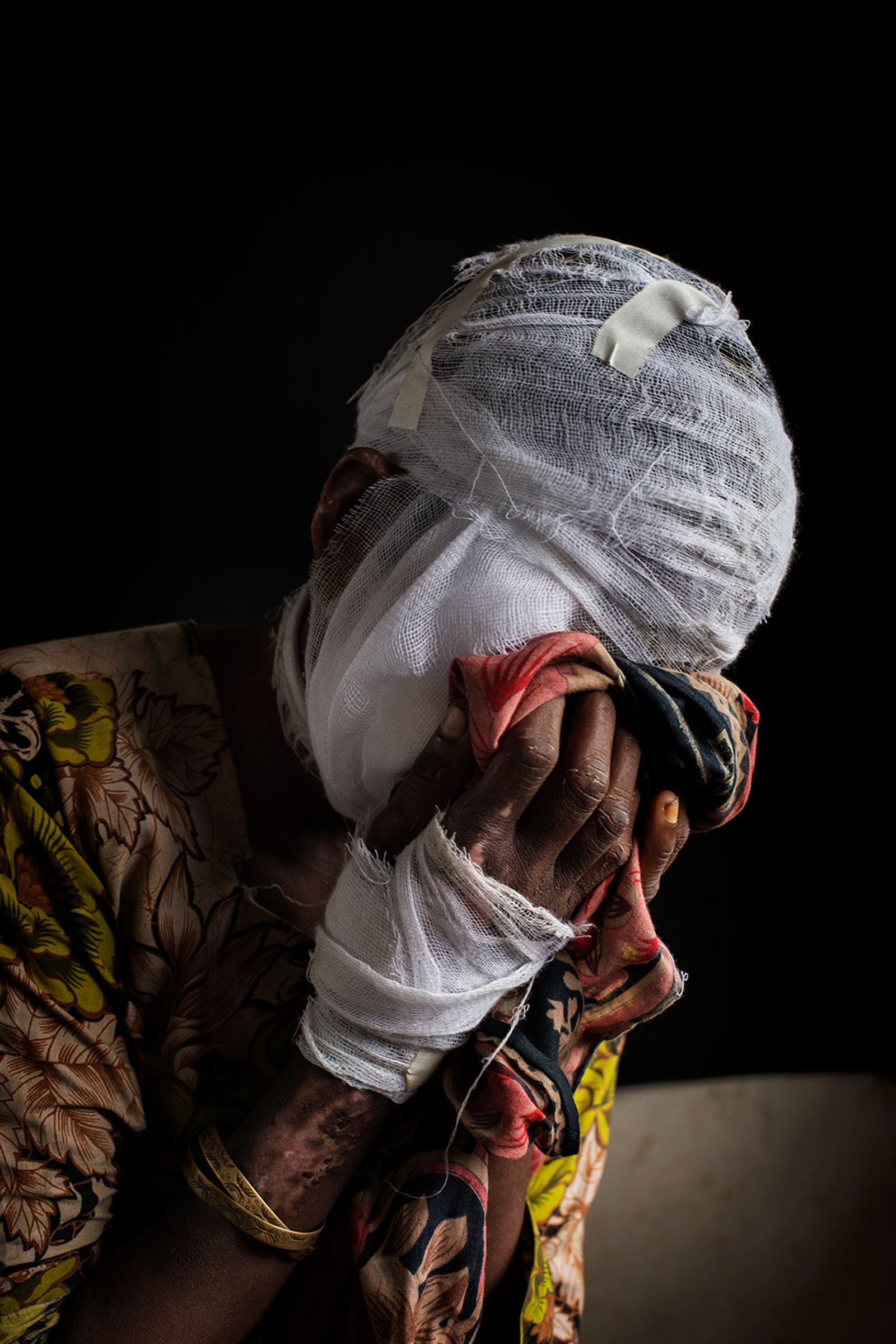 © Anastasia Taylor Lind - Image from the Rohingya Massacre survivors photography project