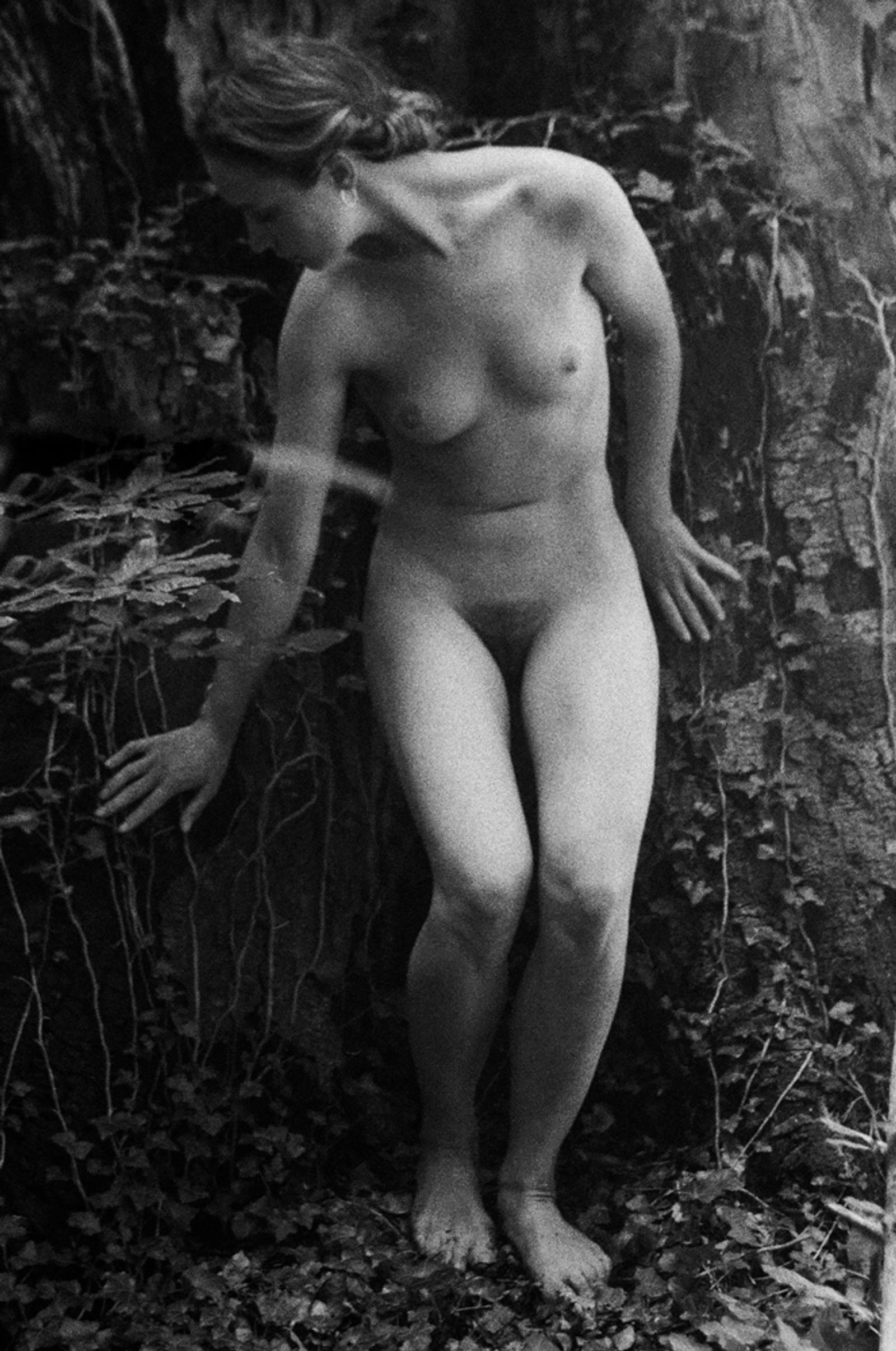 © Myscha Oréo - Image from the Nymphe de la Foret photography project