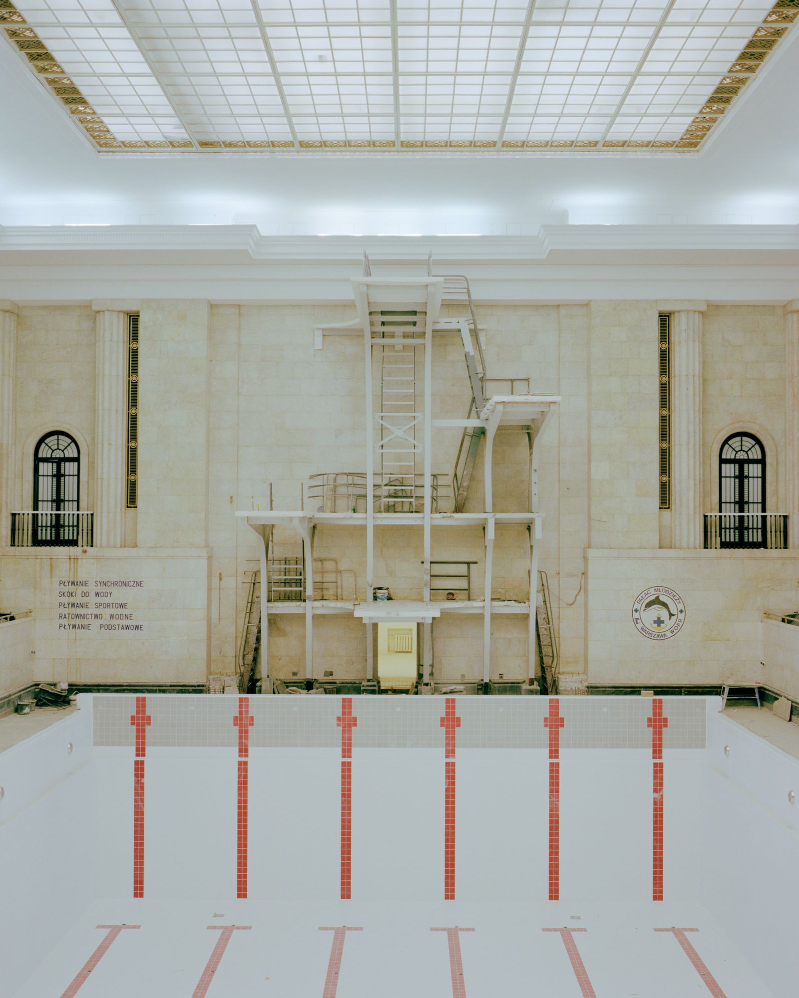 © Jacek Fota - Redecoration of the swimming pool at the Palace of Youth