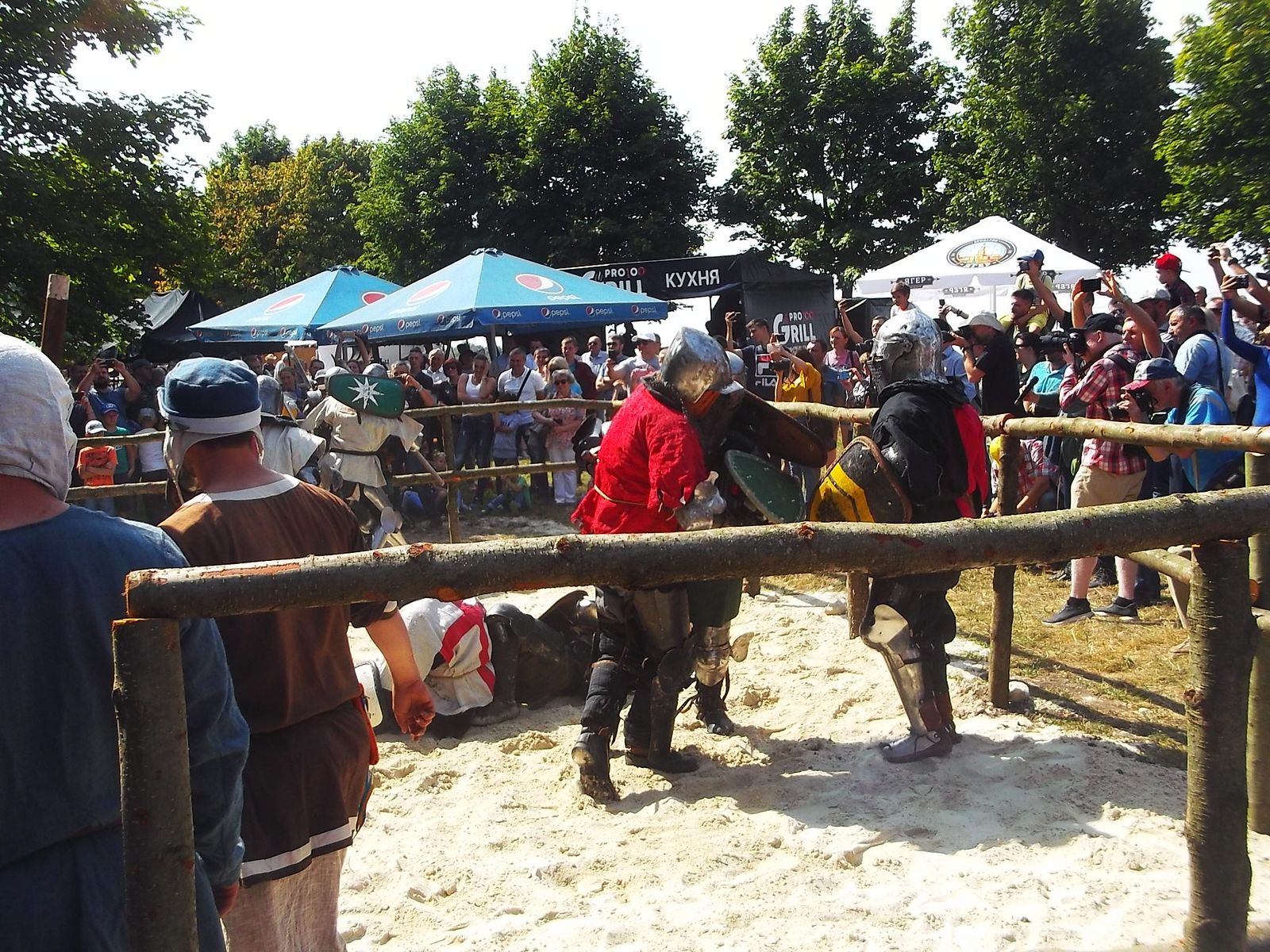 © Andrei  Kolyaskin - Image from the Festival  Galician  Chivalry  in  Galych  8 photography project