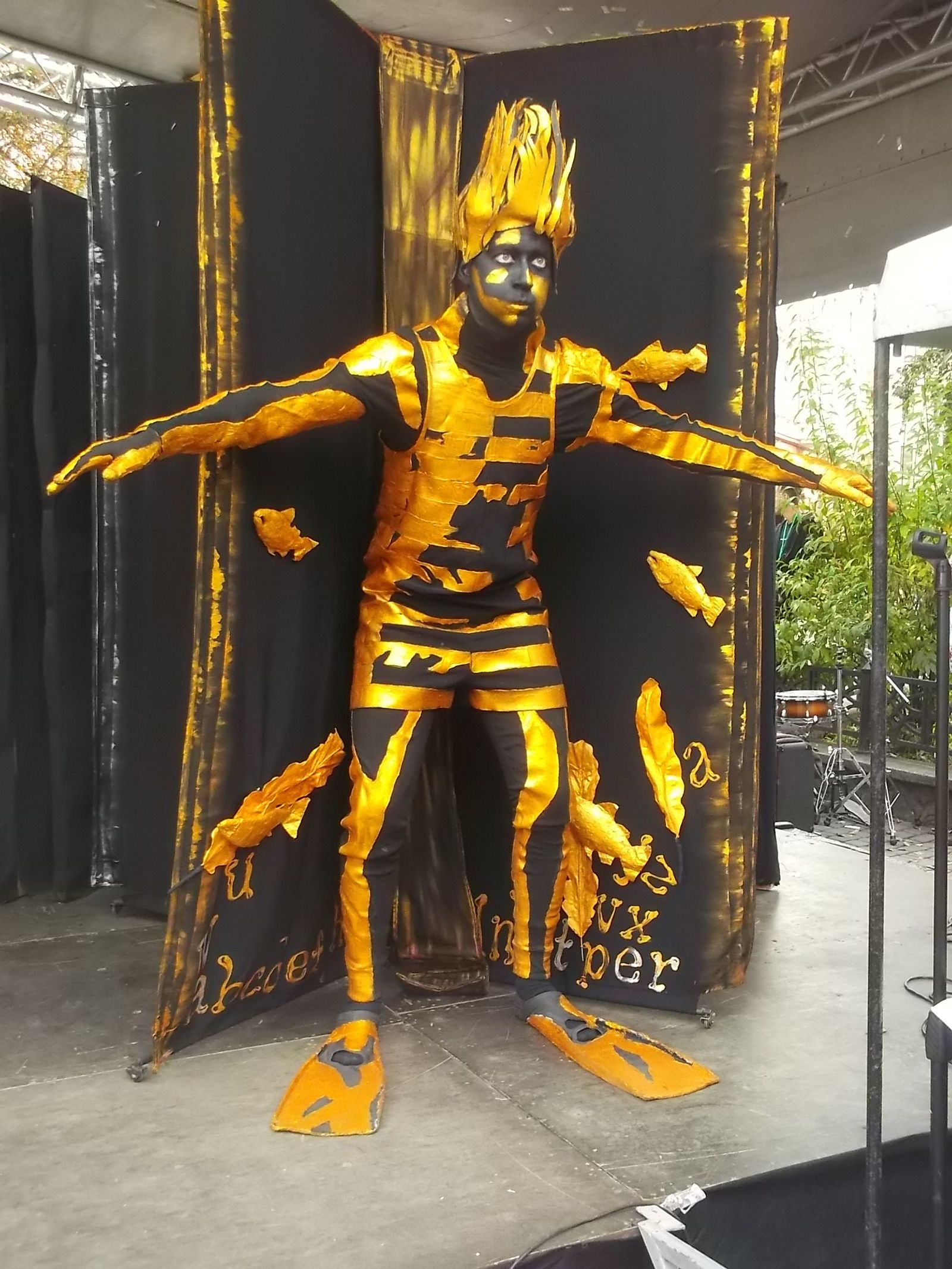 © Andrei  Kolyaskin - Living  sculptures  show  on  the  central  part  of  Ivano - Frankivsk  City , Ukraine .