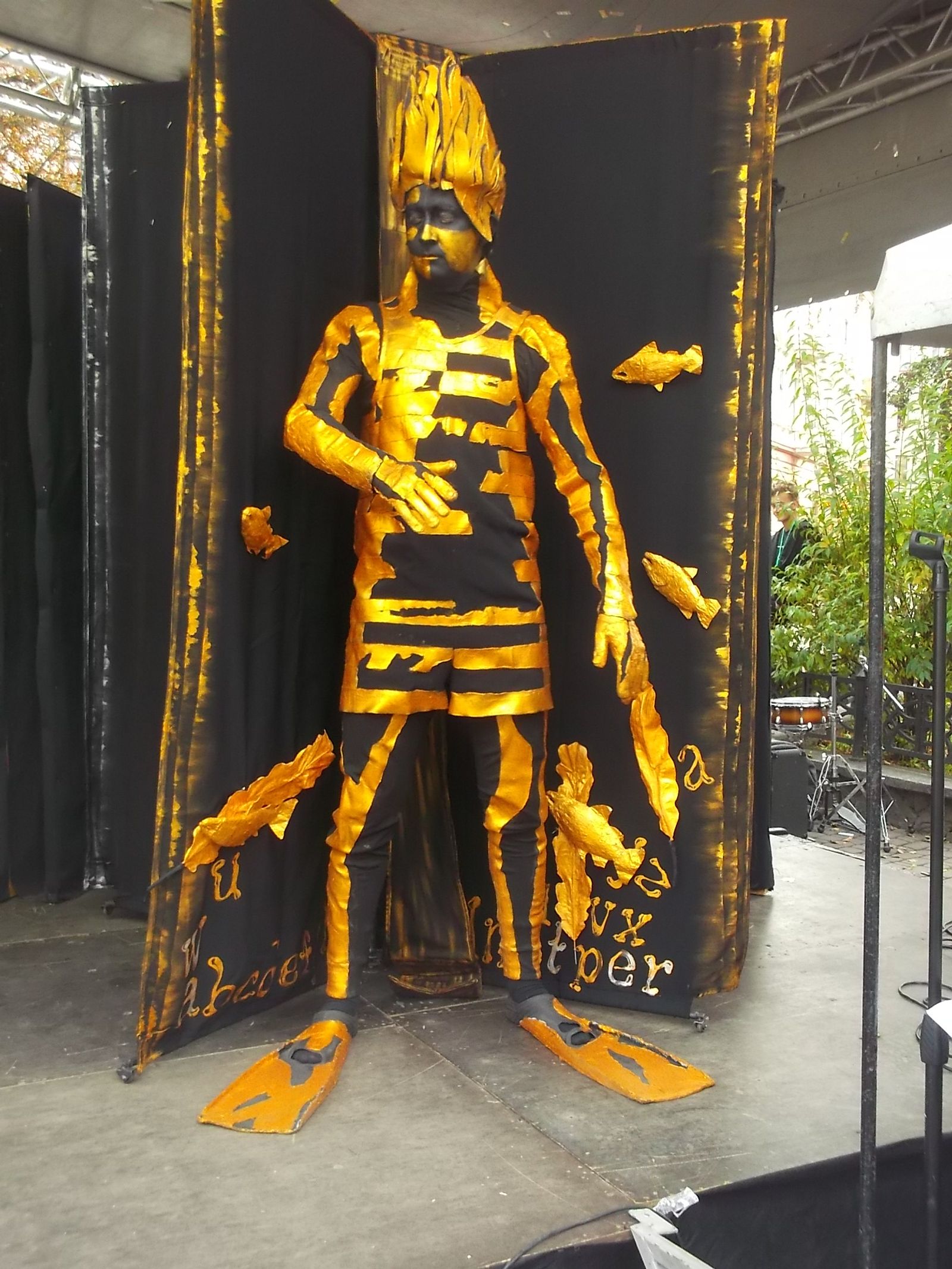 © Andrei  Kolyaskin - Living  sculptures  show  on  the  central  part  of  Ivano - Frankivsk  City , Ukraine .
