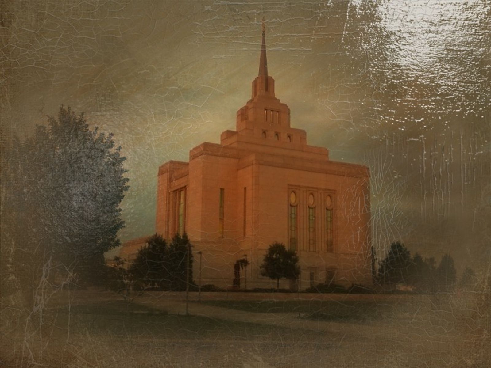 © Andrei  Kolyaskin - Image from the Ukrainian  Kyiv  Temple  in  oil  painting  5 photography project