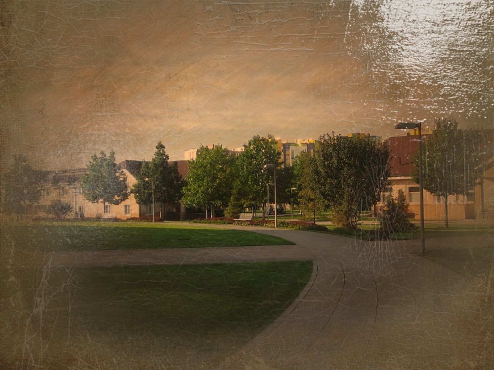 © Andrei  Kolyaskin - Image from the Ukrainian  Kyiv  Temple  in  oil  painting 4 photography project