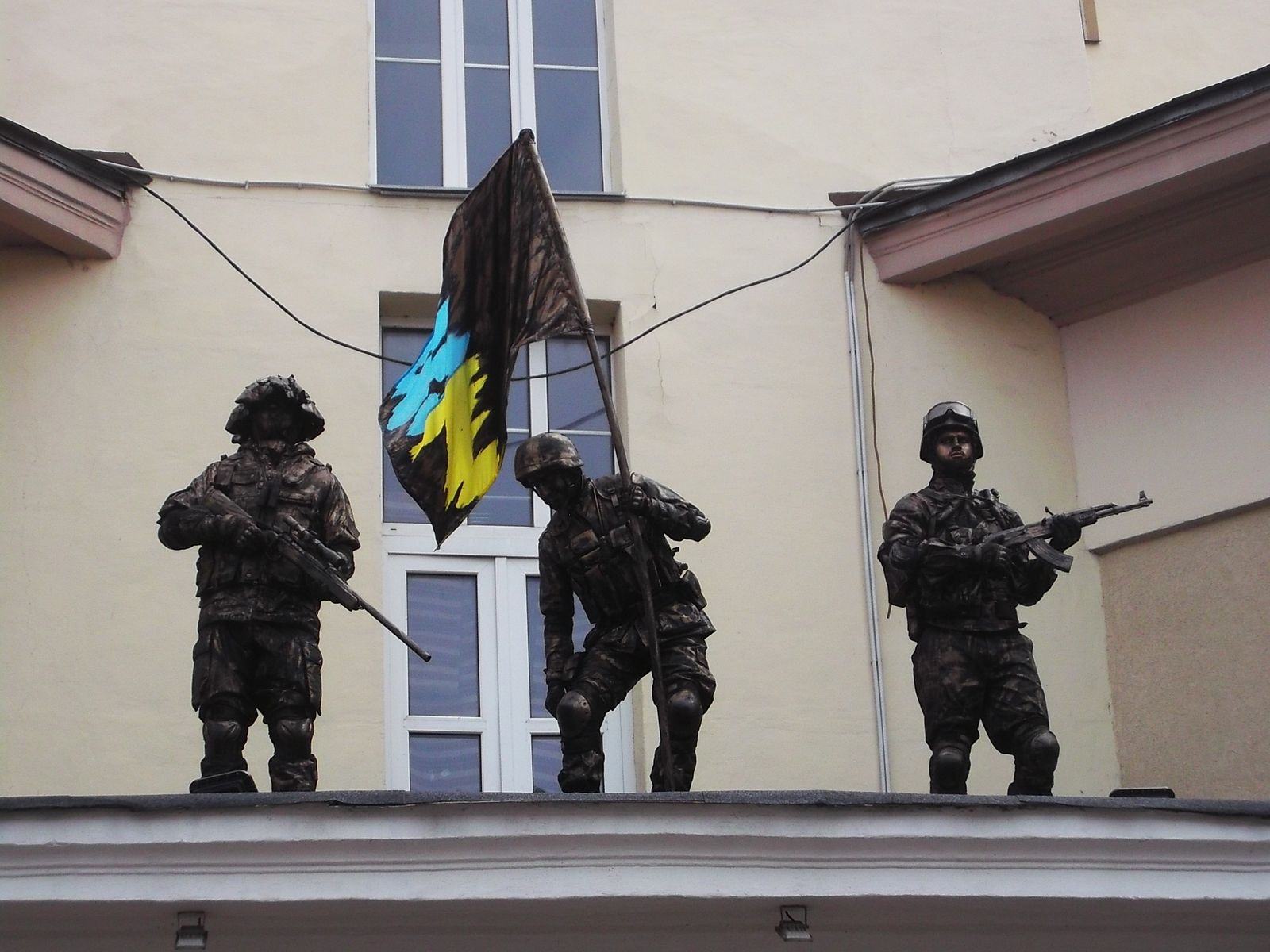 © Andrei  Kolyaskin - Living sculptures on the Independence Day in Ivano - Frankivsk City , Ukraine .