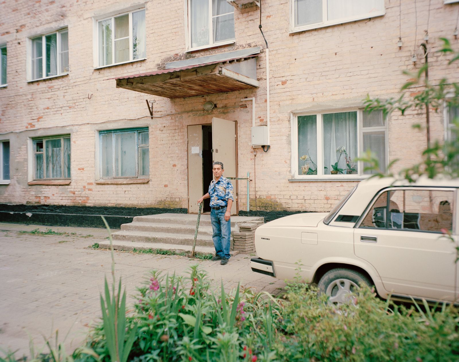 © Marcos Zegers  - Image from the The unknown story of 93 young Chileans who were studying in Russia in 1973 and are stranded there after the coup d’état photography project