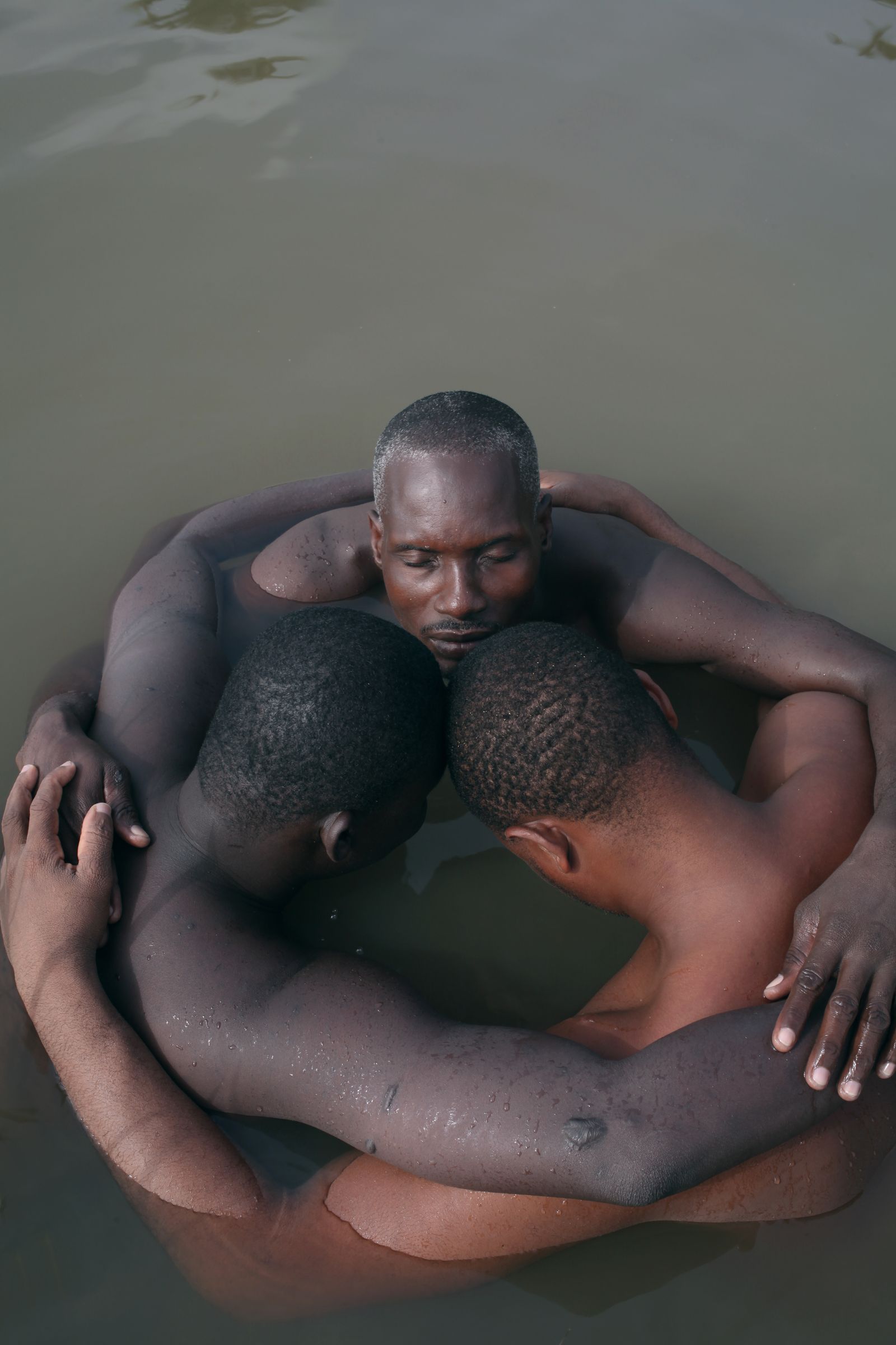 © Denisse Ariana Pérez - Image from the "Men and Water" photography project