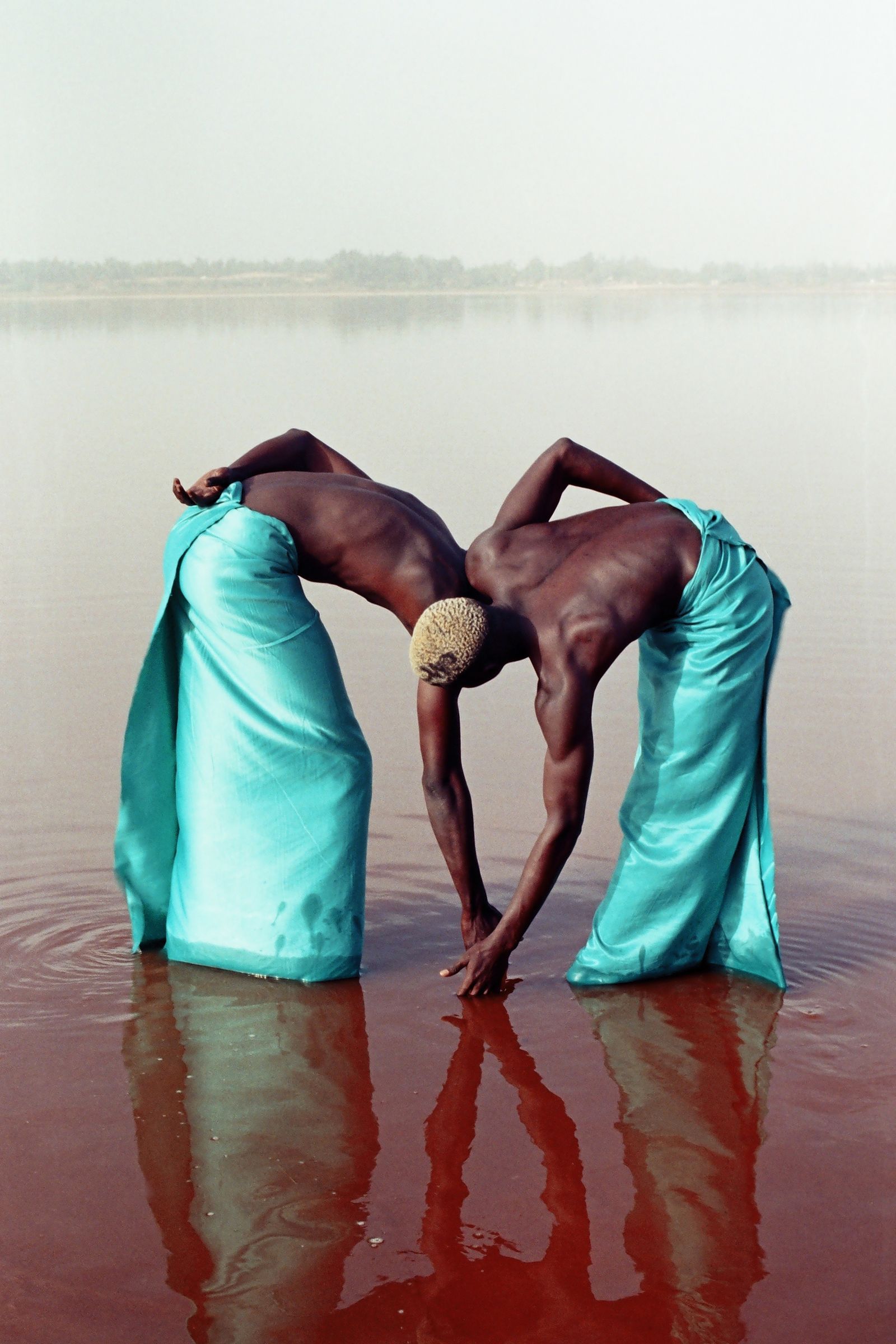 © Denisse Ariana Pérez - Image from the "Men and Water" photography project