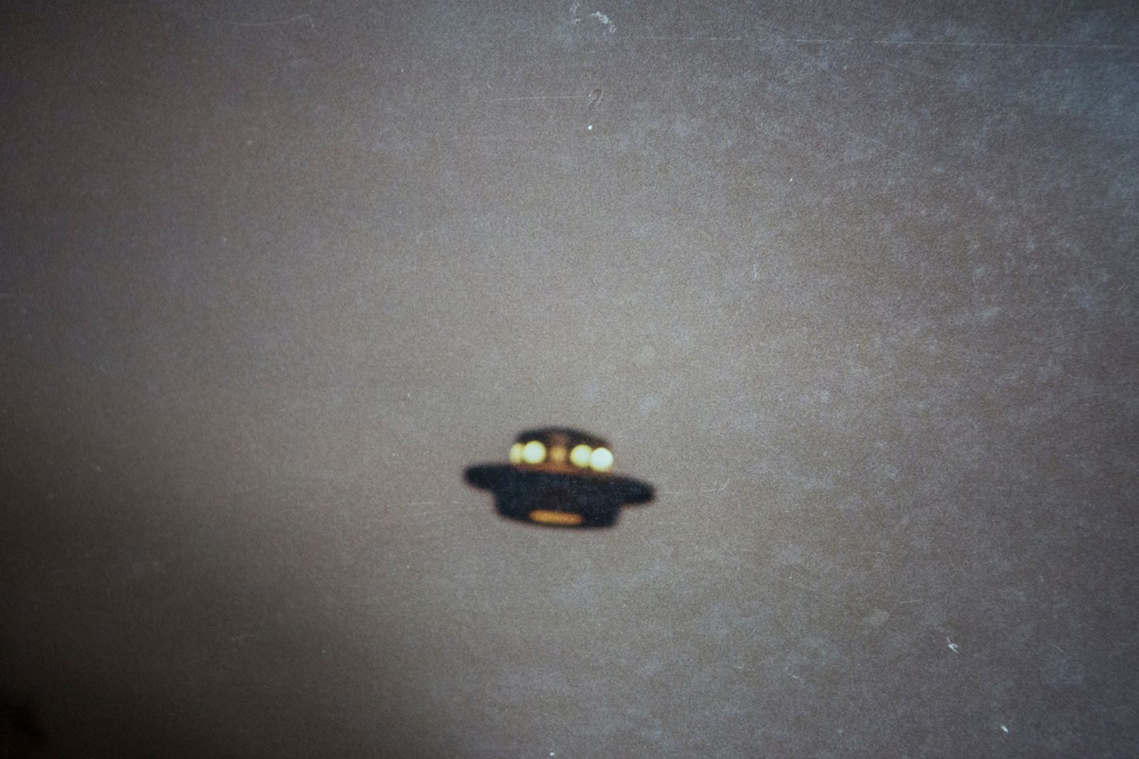 © Annick Donkers - Image from the UN-IDENTIFIED photography project