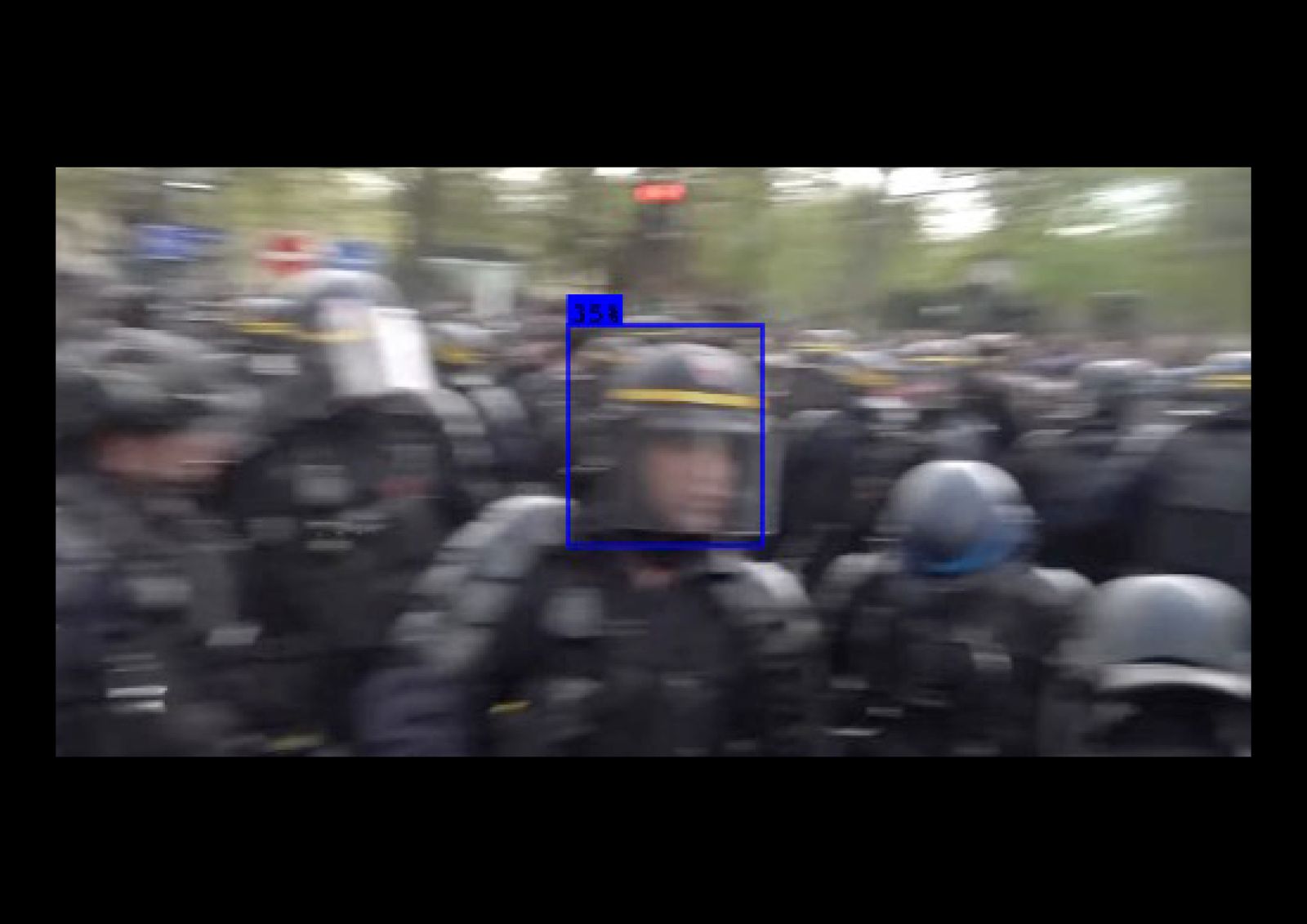 © Marcel Top - Object recognition software trained on police units