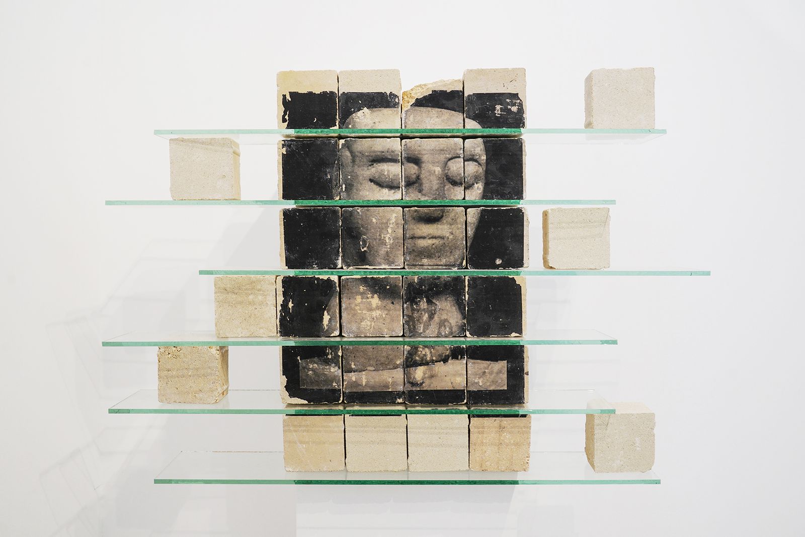 © andrea alkalay - Image from the Unearth / The sedimented nature of objects photography project