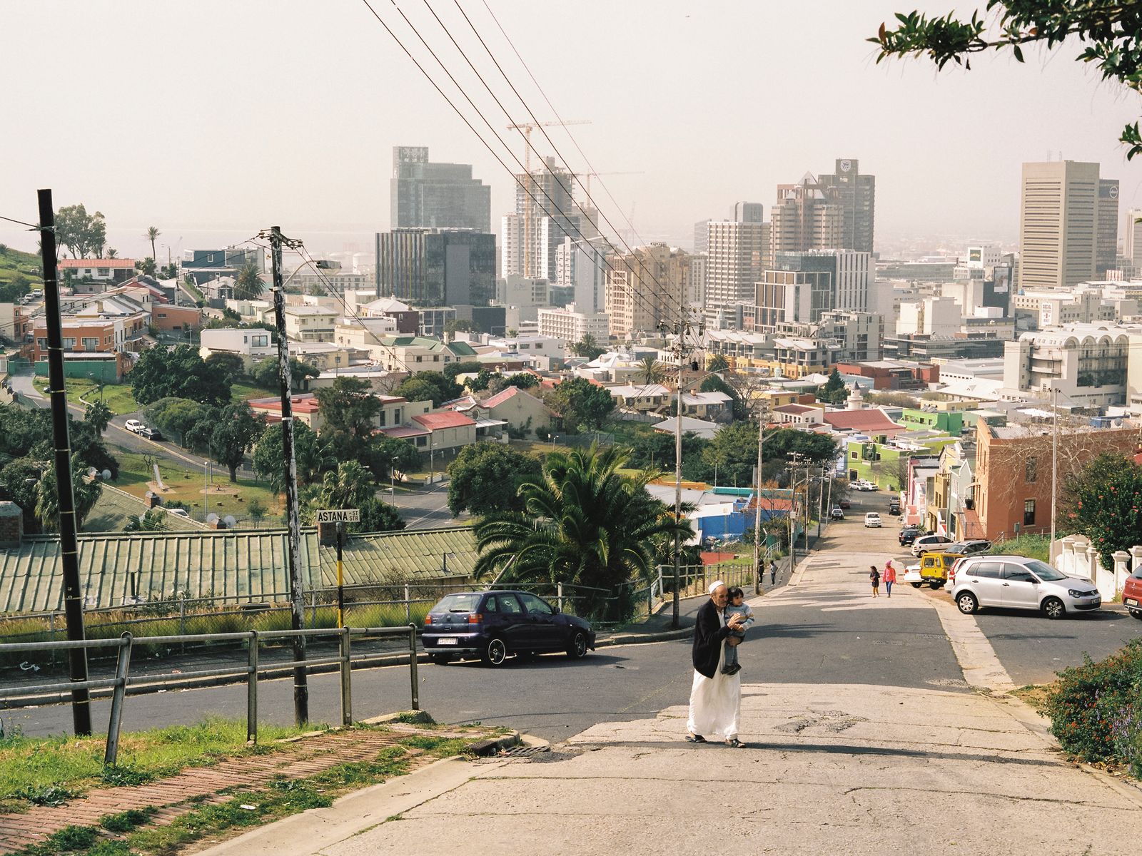 © Ayesha Kazim - The view of Cape Town from the foot of Signal Hill.