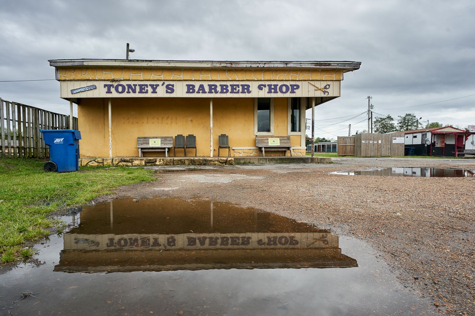 © Bob Newman - Toney's Barber Shop
