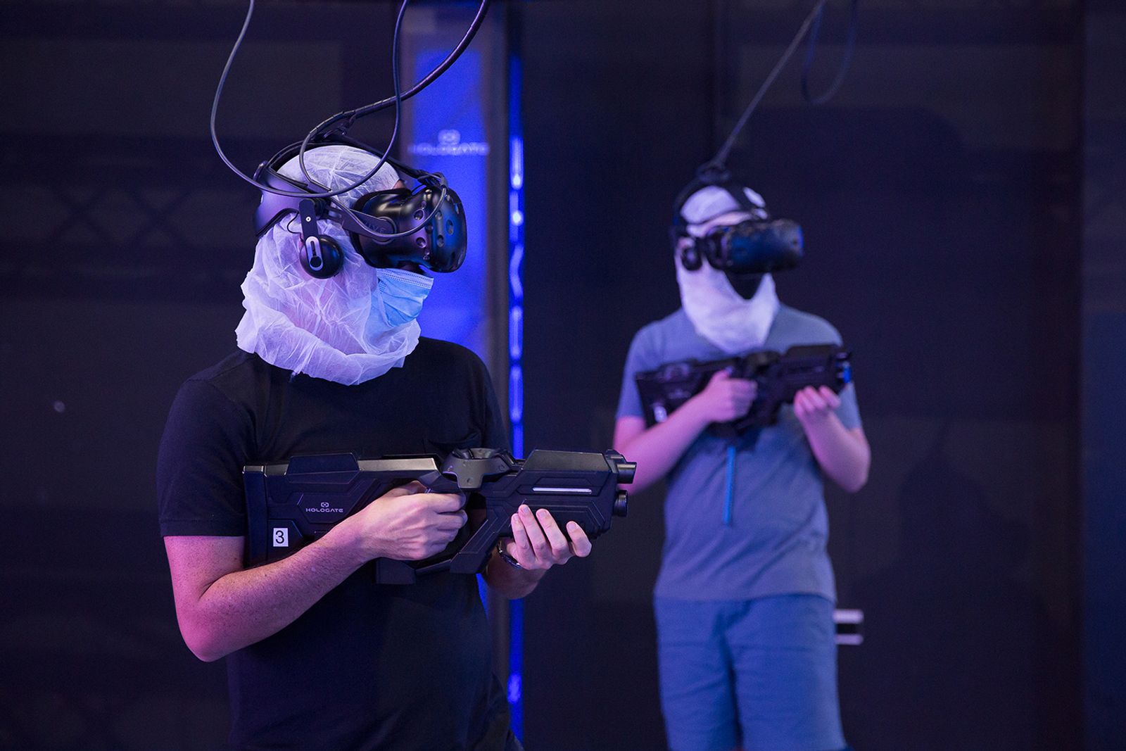 © Filippo Venturi - Customers of the VR Park, inside the Dubai Mall, the largest park on virtual reality. Dubai, 2021.