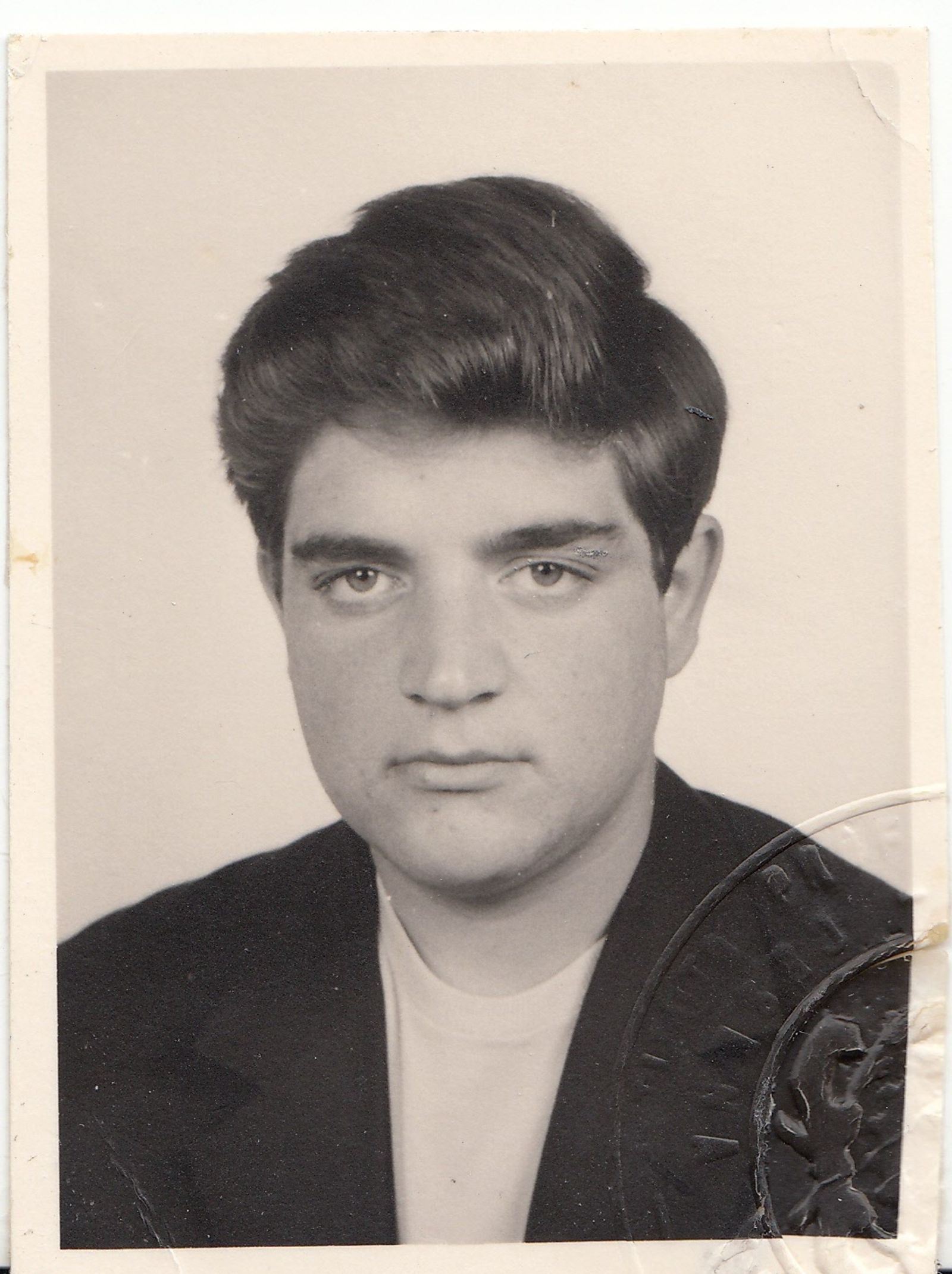 © Filippo Venturi - Passport photo of Giorgio, my father. Cesena, indefinite year.