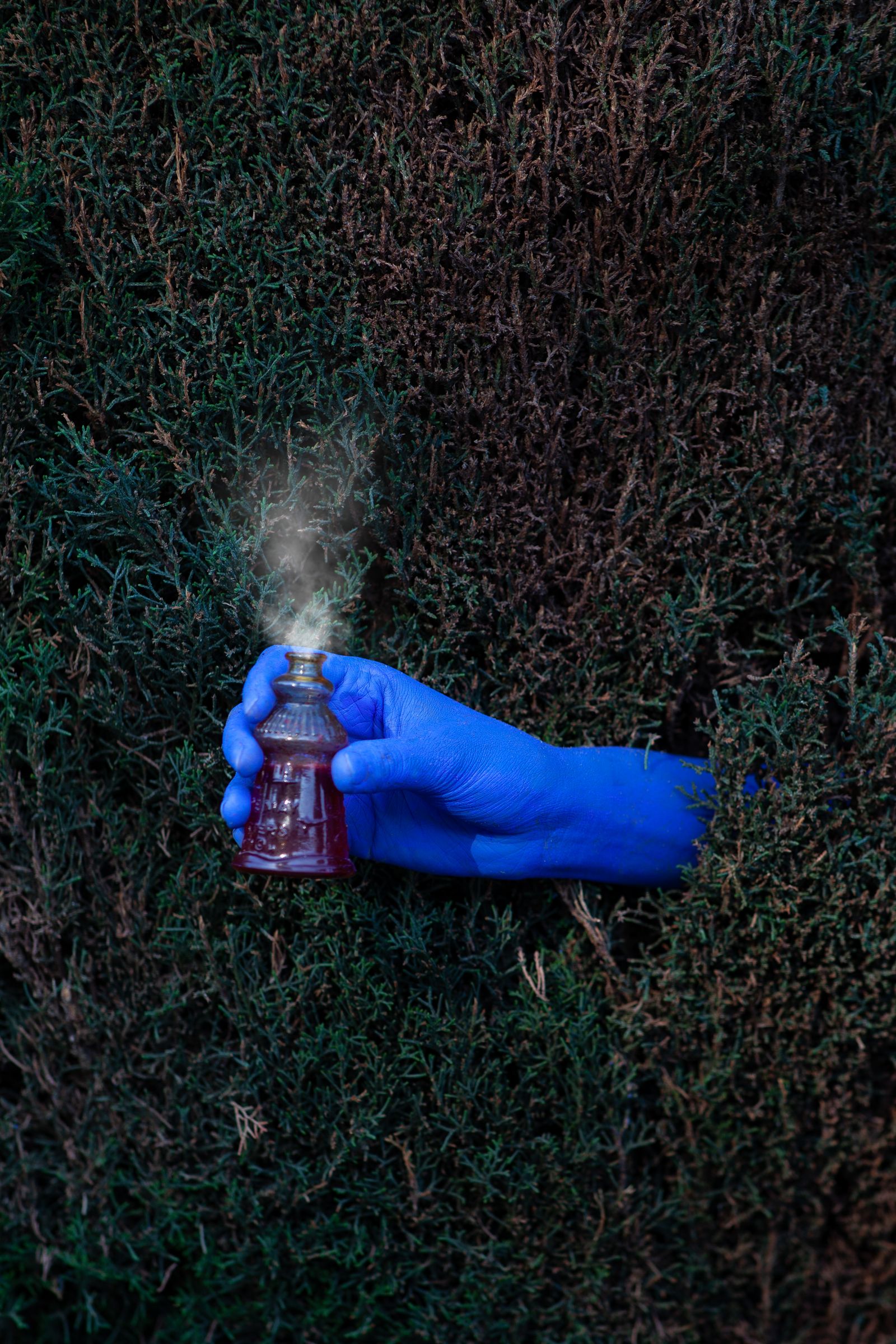 © elsa Kostic - 'Drink Me' potion is a magical liquid in Wonderland that has an unusual effect to make the drinker shrink in size.