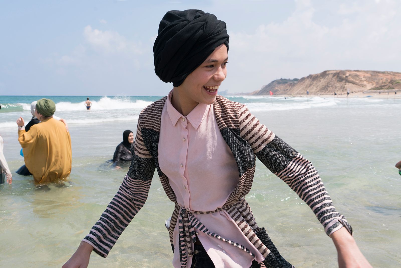 © Deborah Morag - Image from the Palestinian women first time at Tel Aviv beach photography project