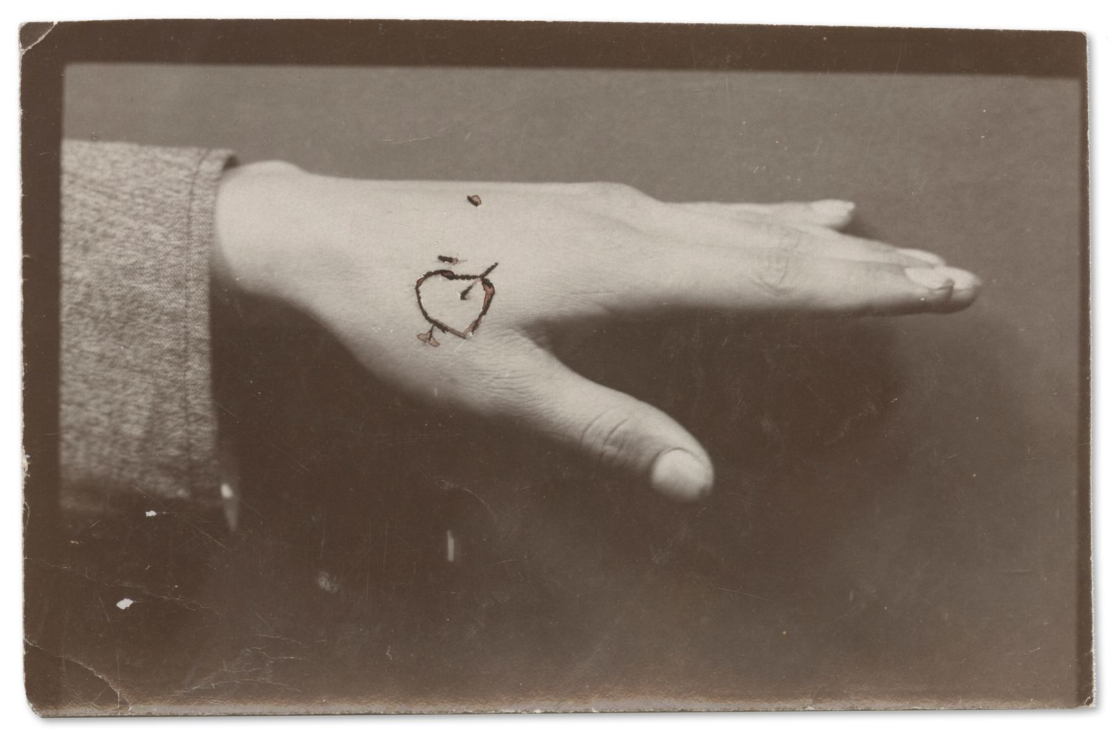 © Edgar Martins - Image from the When he spoke he fired imaginary shots with his gun shaped hands photography project